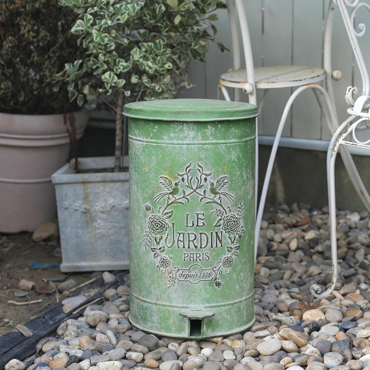 Z&Z ornamentorum Retro Kitchen Trash Can with Lid 15 Liter/4 Gallon and Pedal Round Touchless Garbage Cans with Flower and Bird Patterns Outdoor Trash Can for Kitchen Park Garden (LightGreen)