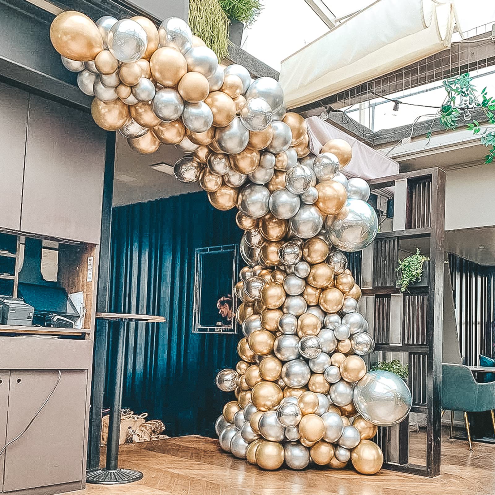 RUBFAC Silver Balloons Different Sizes 105pcs 5/10/12/18 Inch Metallic Silver Balloon Garland for Birthday Wedding Baby Shower Graduation Party Decorations