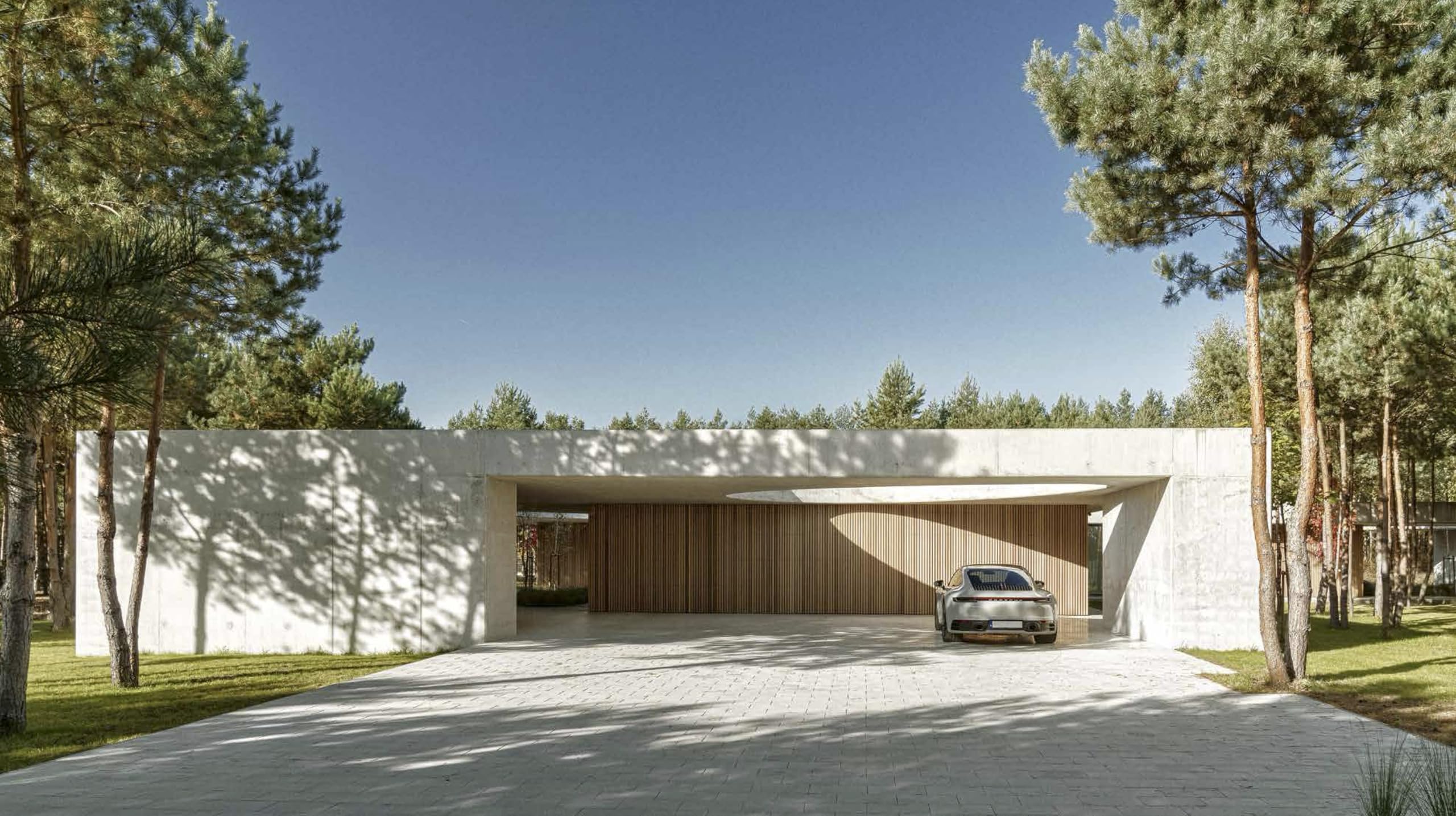 Houses and Cars : Where Dreams are Parking /anglais