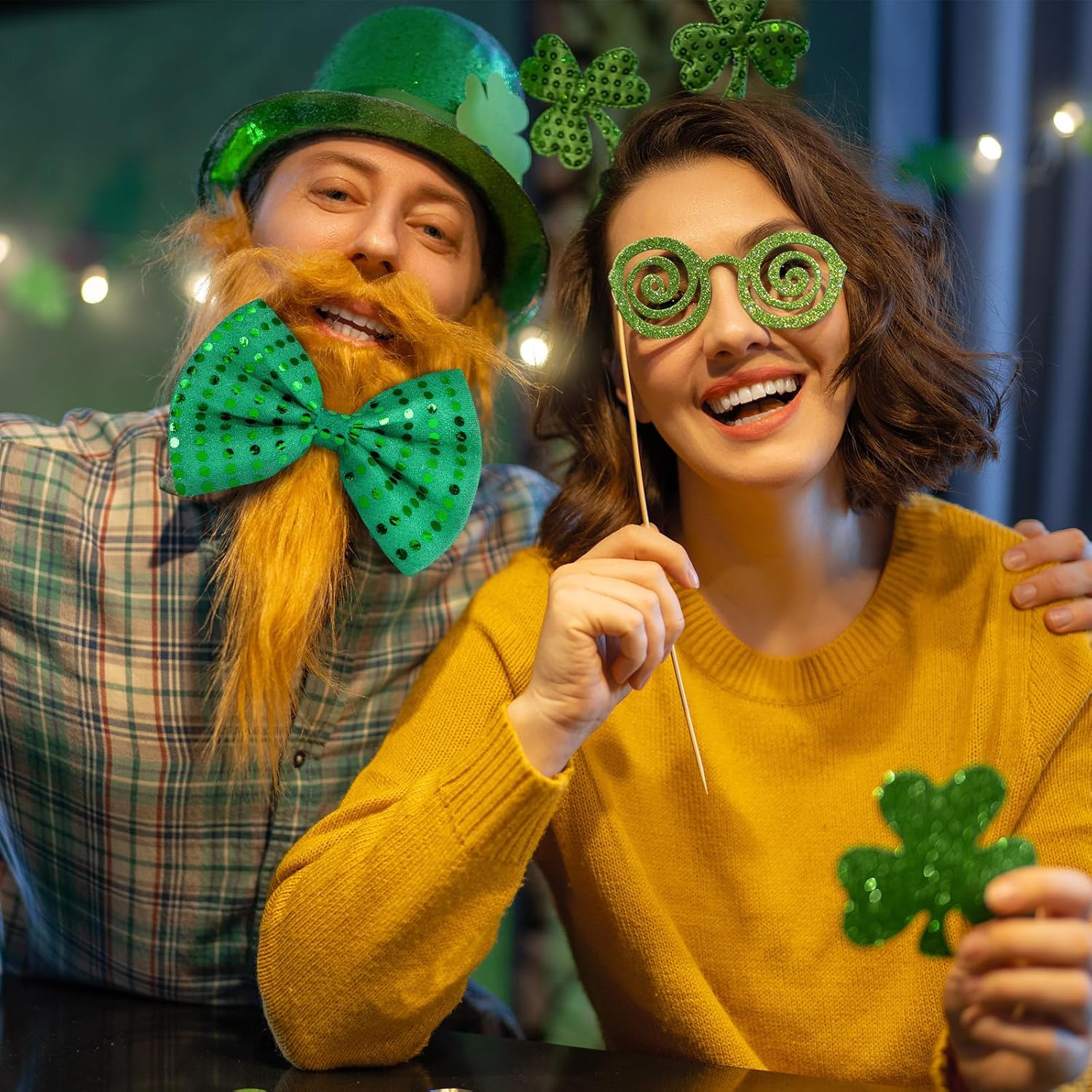 12 Pcs St. Patrick's Day Sequin Bow Tie Men's Green Glitter Sequin Banded Bow Ties for Leprechaun Cosplay Costume Accessories Party Supplies