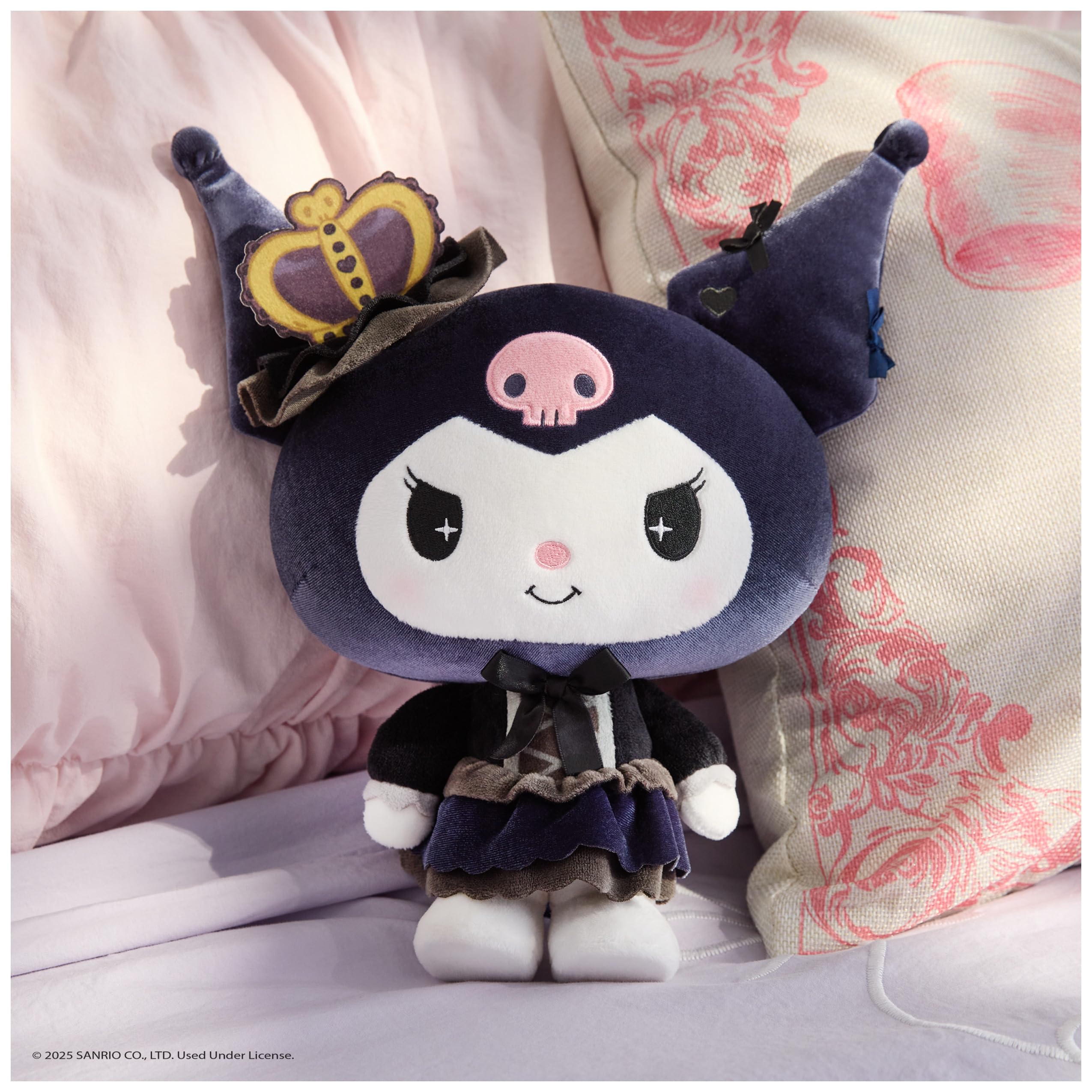 Amazon.com: GUND Sanrio Hello Kitty 20th Anniversary Plush