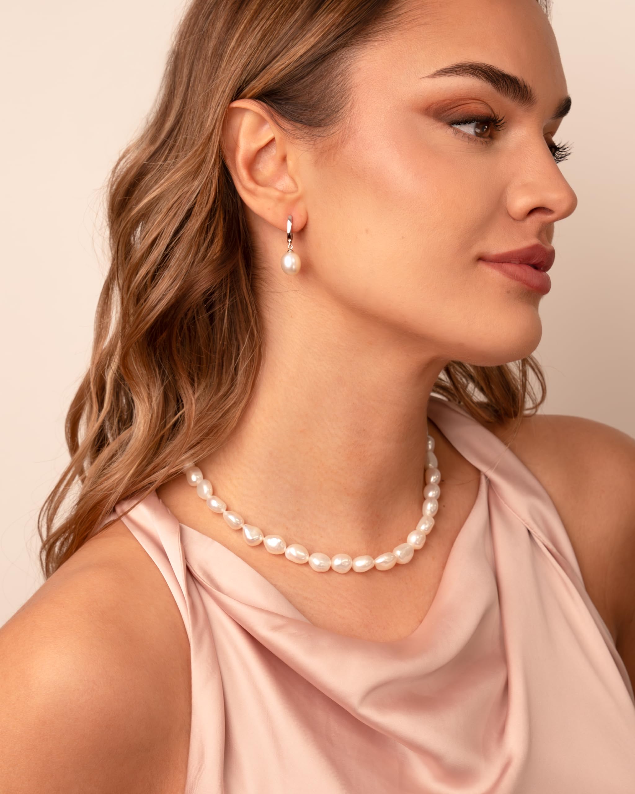 Damen Perlenkette Süßwasser-Zuchtperlen - Secret & You - Barockperlen von 9 bis 10 mm - Perlen in natürlicher Weiß, Rosa- und Orange - 42 cm lang
