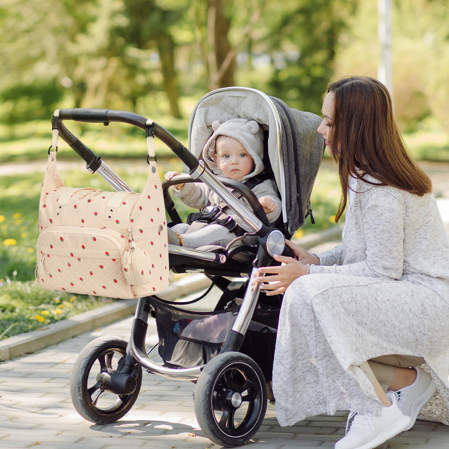 Tenot Corduroy Diaper Bag Tote, Baby Bag Travel Diaper Tote Bag with Pacifier Case, Large Baby Diaper Bags for Women, Ctue Diaper Bags For Baby Girl Boy Mom Maternity Hospital Bag, Beige Strawberry