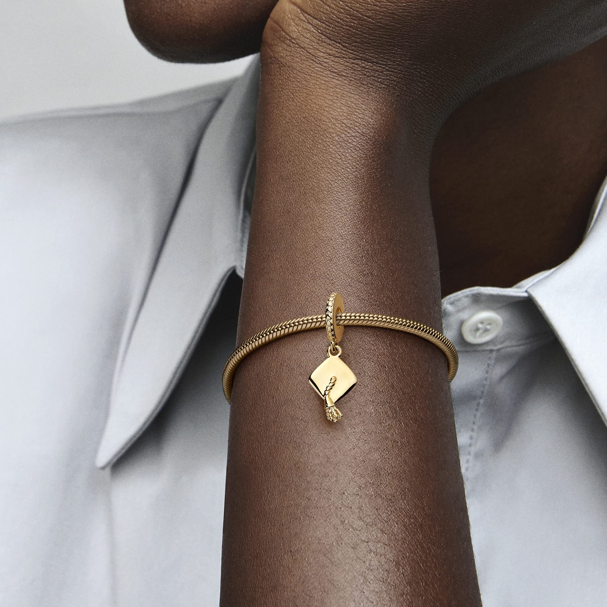 Pandora Moments Anhänger Hufeisen, 14-karätiges Gold