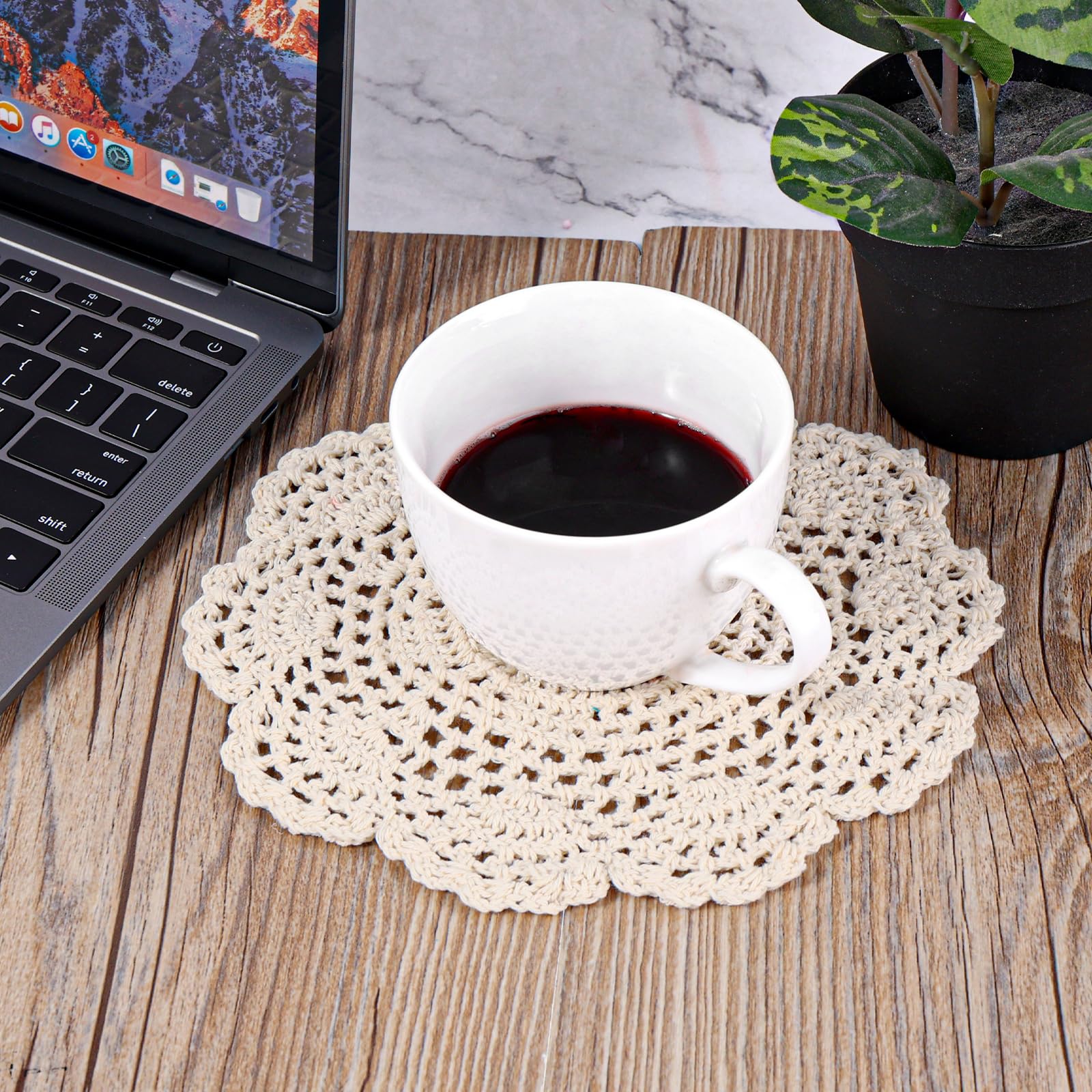 Larrel Set di 4 tovagliette rotonde all'uncinetto, 25 cm, in pizzo, antiscivolo, fatte a mano, all'uncinetto, beige, vintage, per cucina, sala da pranzo, caffetteria, feste, matrimoni