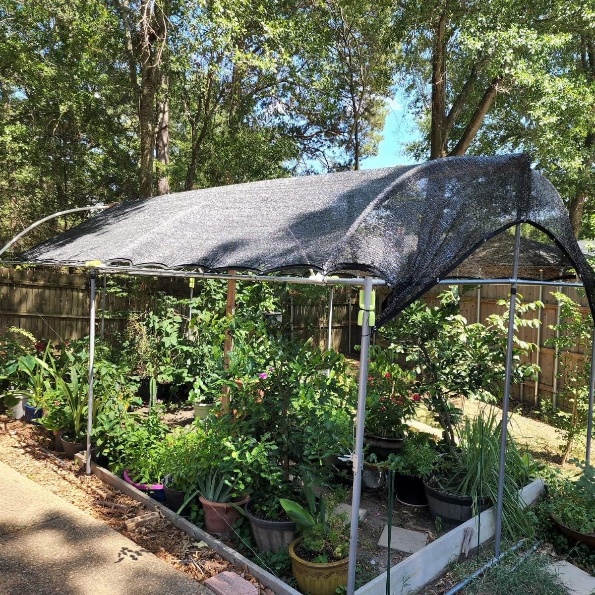 Rete di protezione UV 90% – baldacchino da giardino a 6 poli con occhielli per serre, fienili, cortili e patii, telo ombreggiante rinfrescante (4 x 12 m / 13.1x39.3ft)
