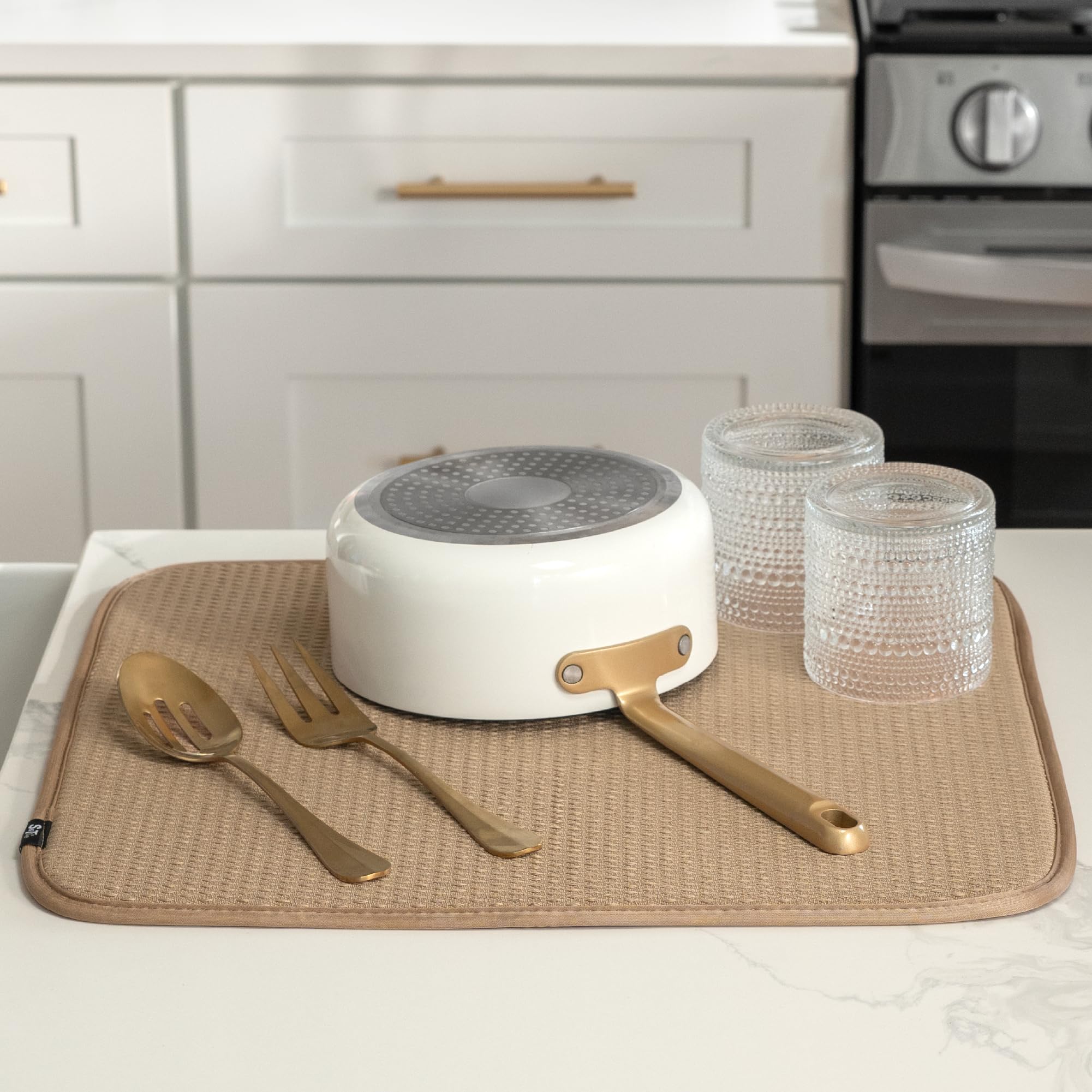 S&T INC. Abtropfmatte XL, sehr saugfähige Mikrofaser-Küchenthekenmatte, Abtropfunterlage für Geschirr, Utensilien, Töpfe und Pfannen, extra groß, 45,7 x 61 cm, Mandel