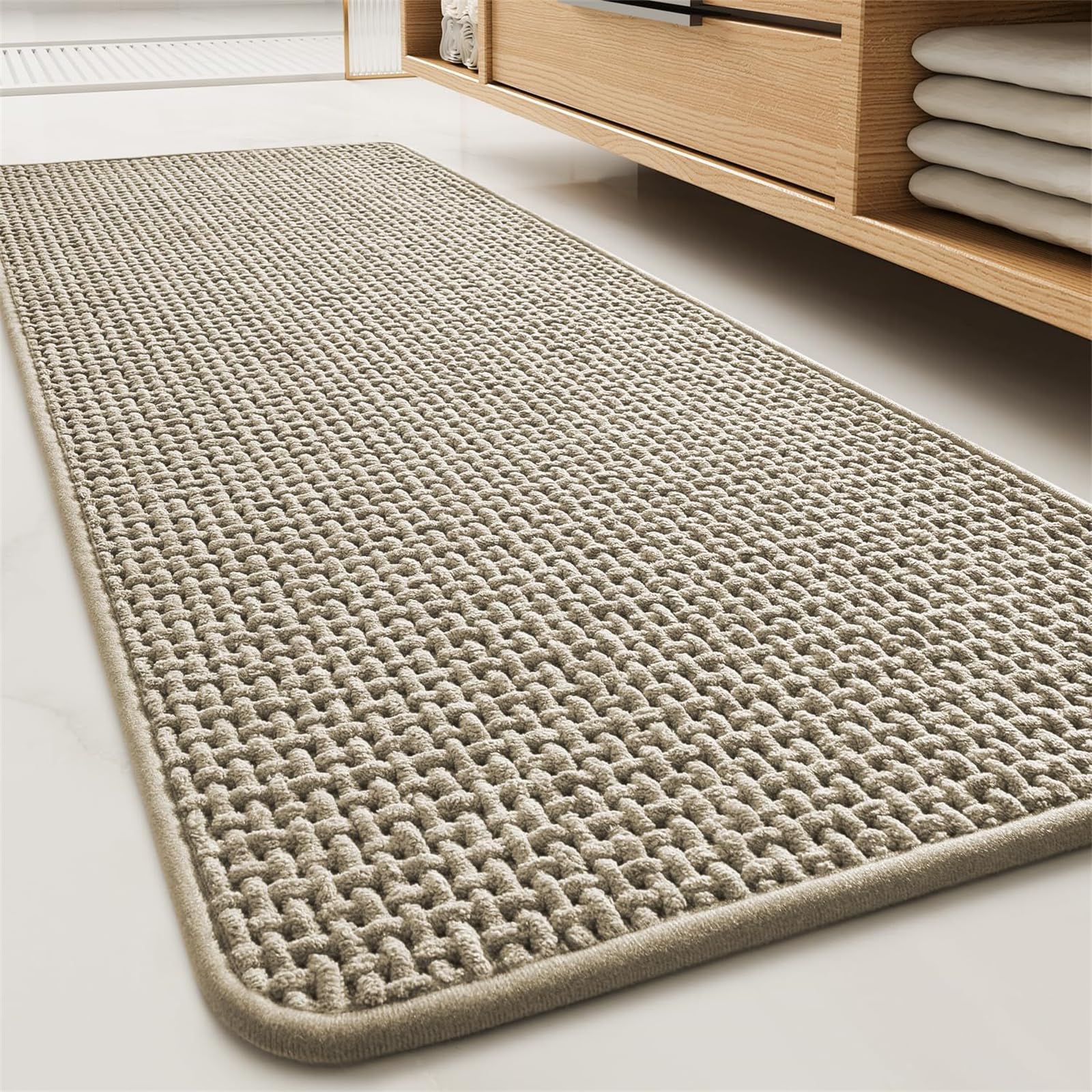 Tapis de bain chenille doux et antidérapant en microfibre à séchage rapide, 60 x 160 cm, idéal pour baignoire et douche, design antidérapant sûr, tapis de salle de bain absorbant.