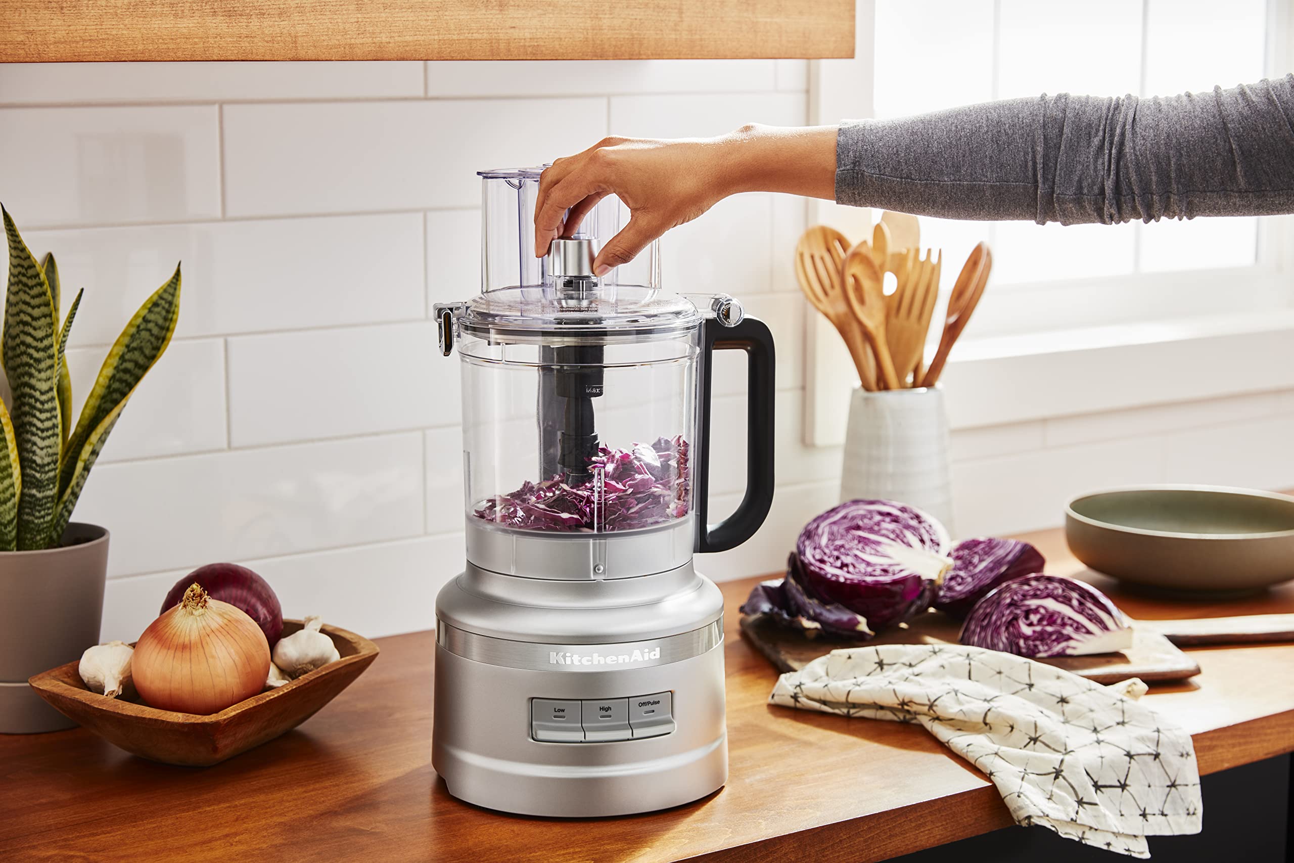 KitchenAid フードプロセッサー13カップ Amazon.com: KitchenAid 13-Cup Food Processor - KFP1318: Home & Kitchen