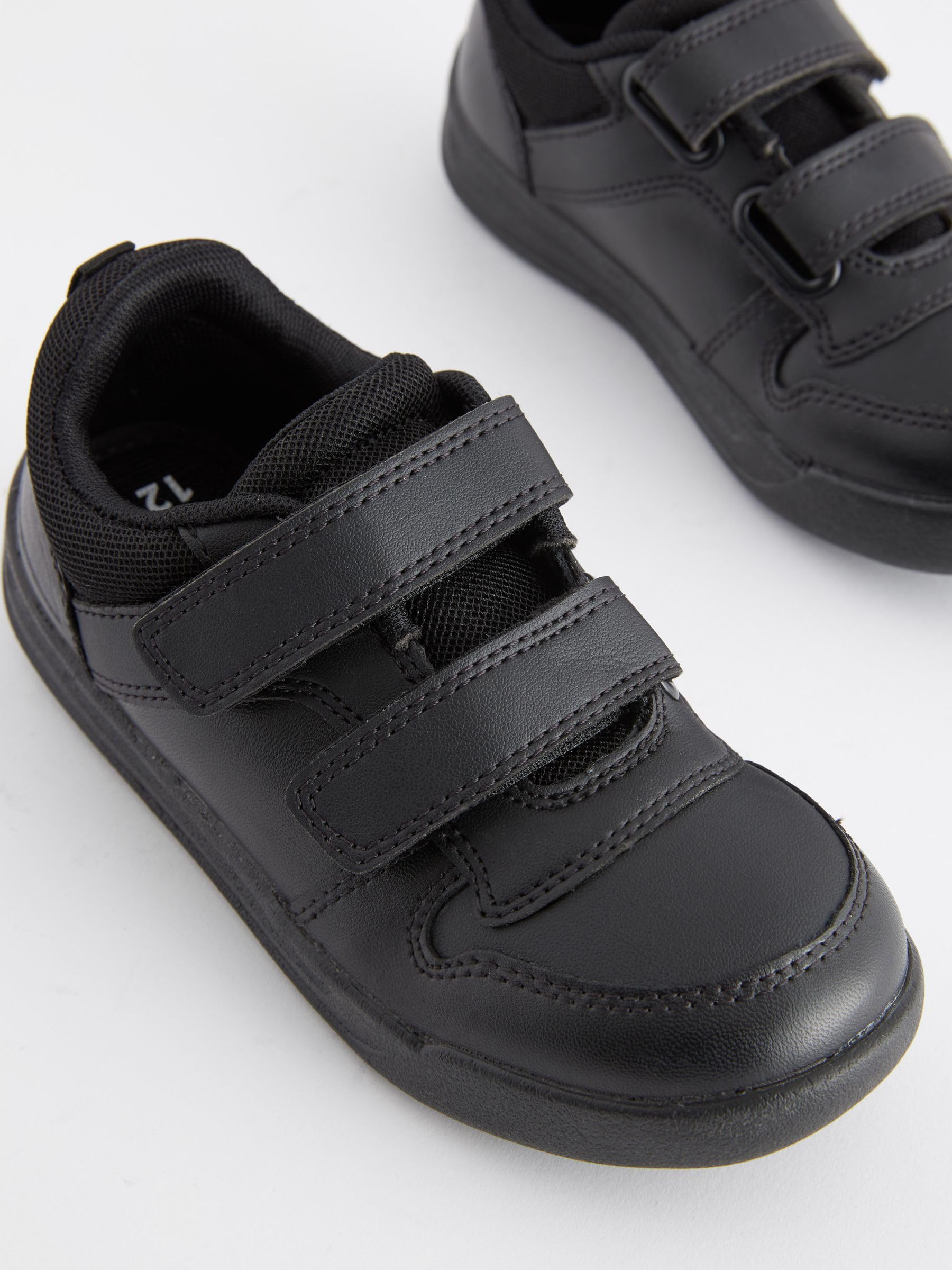 NEXT Ragazzo Scarpe da Ginnastica per la Scuola con Chiusura a Due Strappi