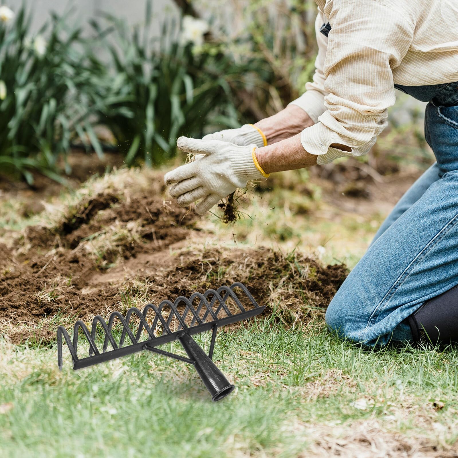 SHINEOFI Rastrello da Giardino Heavy Duty in Acciaio ad Tenore di Carbonio Testa Multi-denti per Rottura Terreno Compatto e Livellamento Strumento Agricolo Versatile per Orto Frutteto e