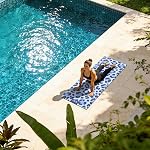 ILILI Tapis de yoga Léopard imprimé Tapis de Yoga 8mm, Suede & TPE Mat d'exercice épais, tapis d'entraînement pour femmes hommes, tapis de fitness 72''x25'' avec strap pour la gymnastique à domicile, Yoga, Pilates, Stretching