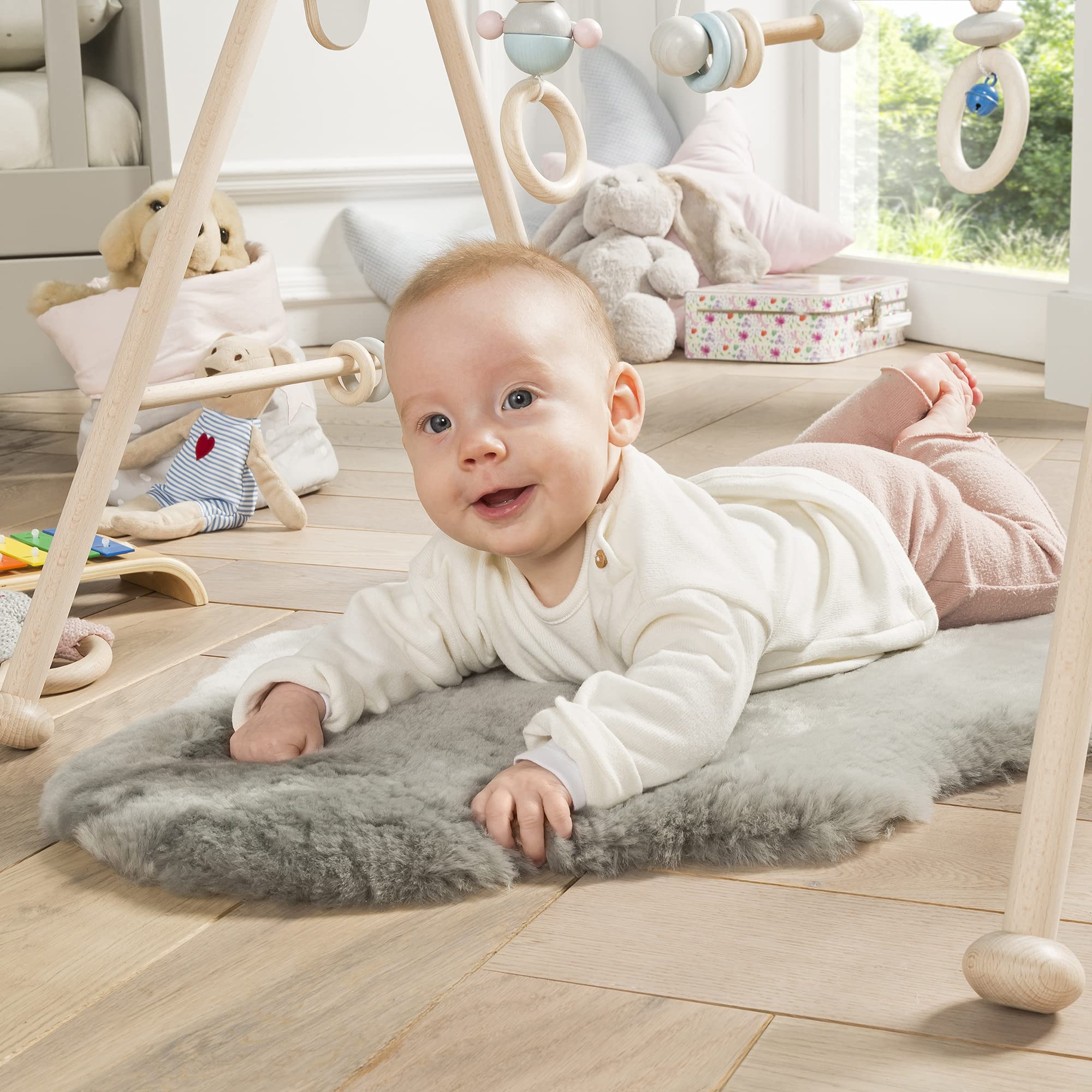 Ibena Parkano Baby Lammfell grau – kuschelweiches Schaffell Naturfell groß 80-90 cm