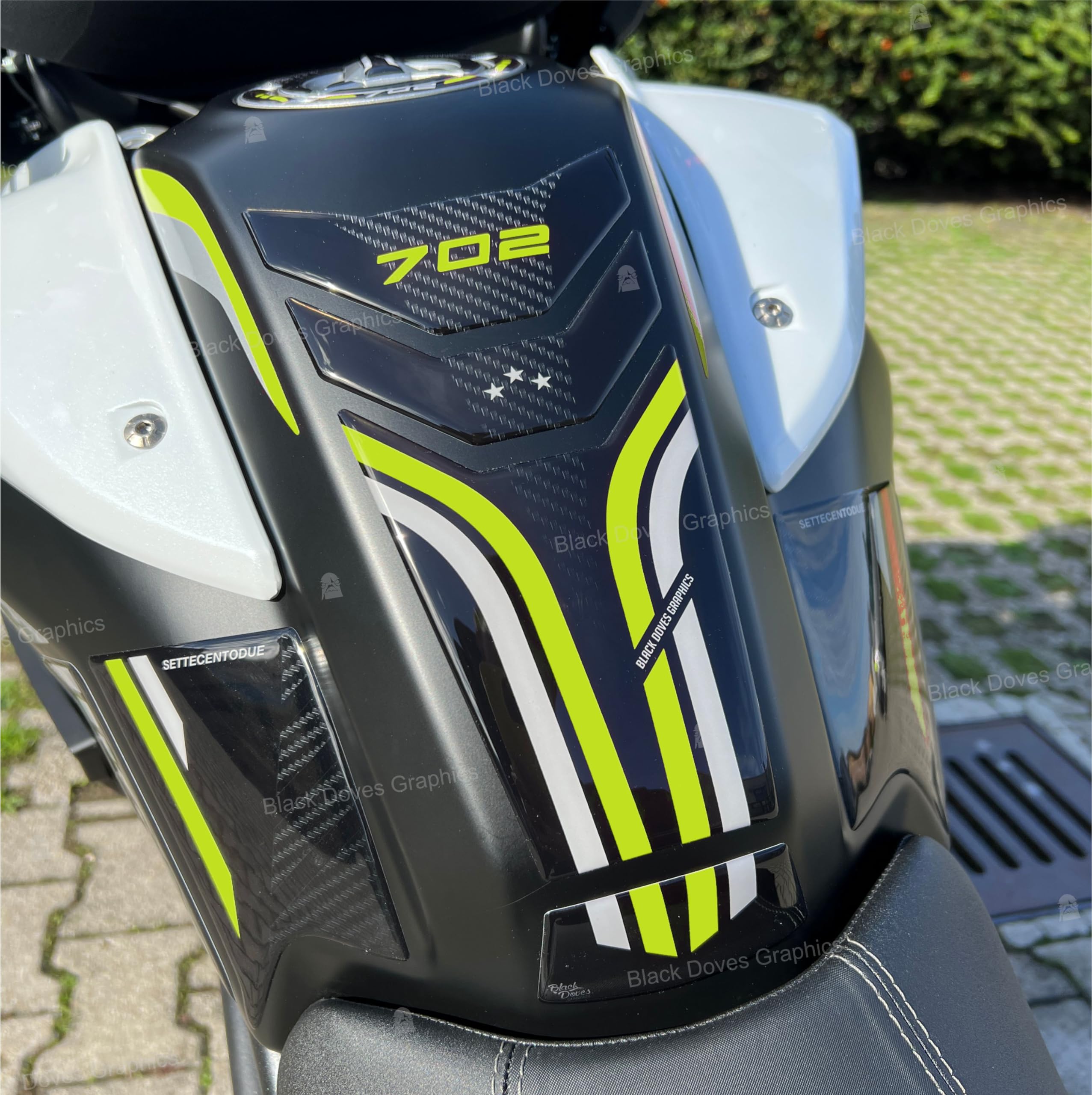 Kit adhésifs 3D résinés protecteurs Benelli TRK 702 pour voyage