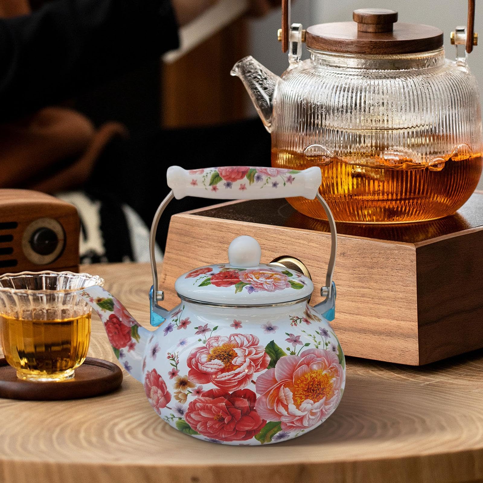 Induktions-Wasserkocher 2,5 L Retro-Emaille-Teekanne, Flötenkessel mit emailliertem Griff, Automatisch pfeifender Teekessel Kaffeekanne für Induktion, Gasherd, Elektroherd, stil a