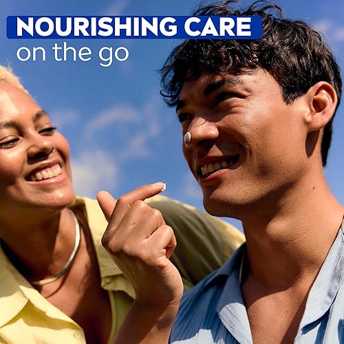 Miniatura 10 de NIVEA Crema hidratante para el cuerpo, la cara y las manos, fórmula alemana, rica crema hidratante corporal con provitamina B5, lata de 8.4 onzas