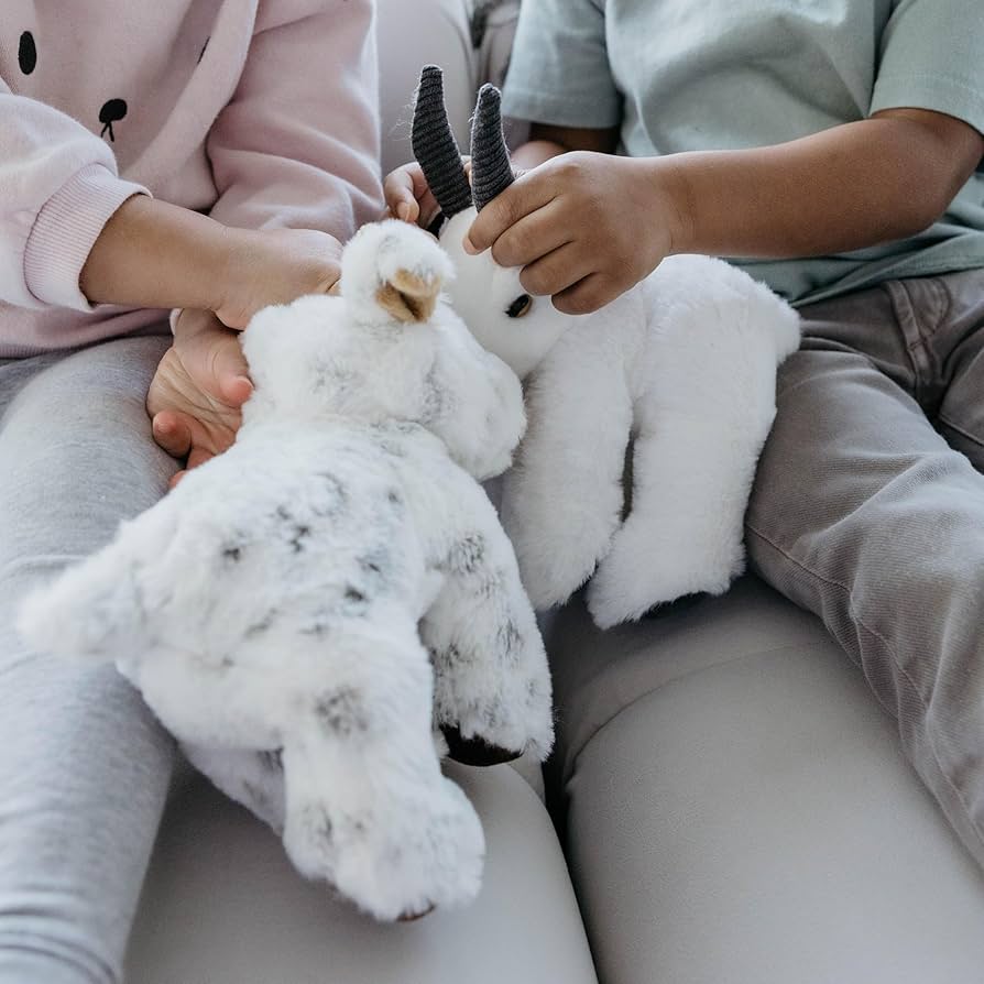 【3点セット】EngineeredGarments STUFFED ANIMAL Assorted PlushCraft™ 3D Animal Kit | Michaels