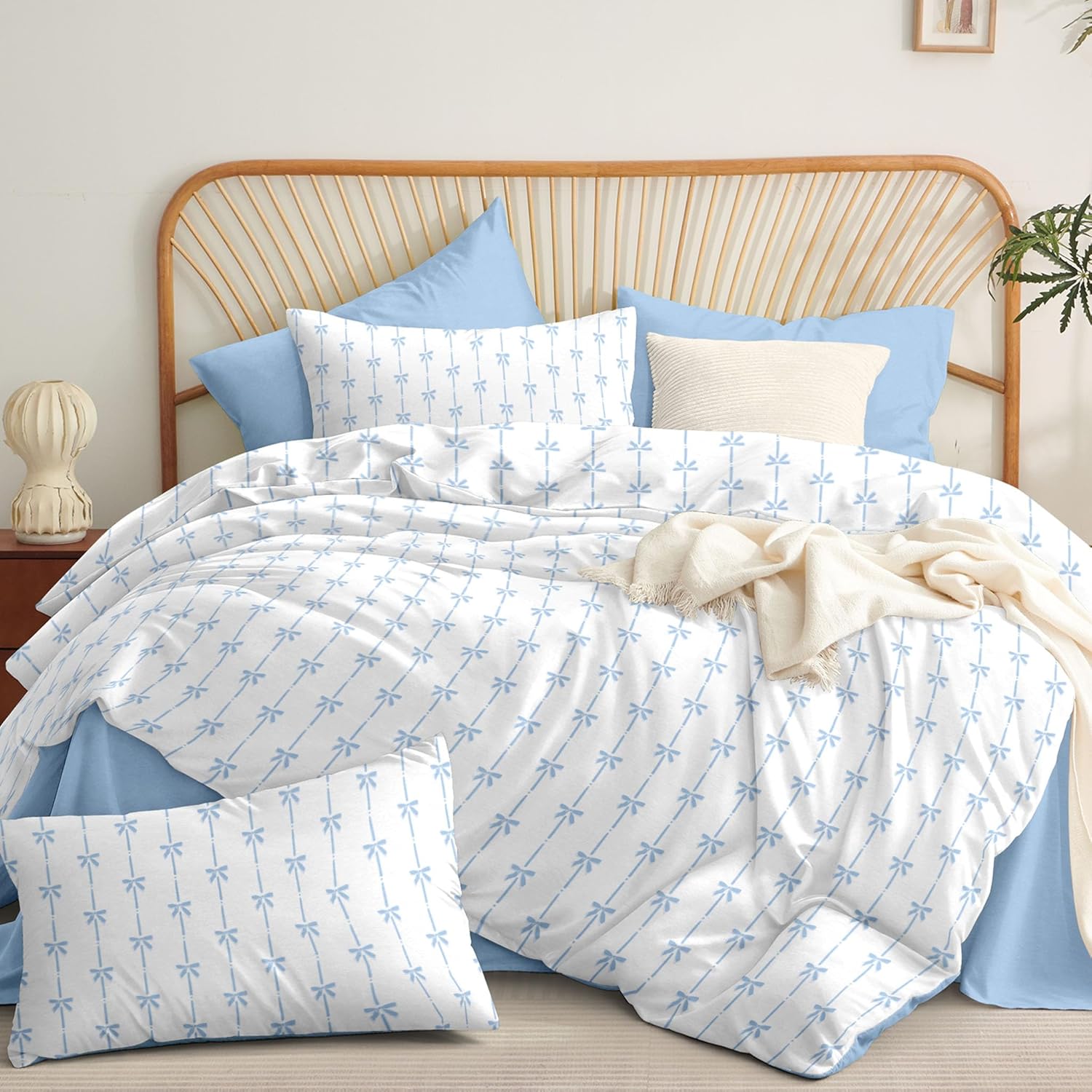 Bow Comforter Set Full Size - Light Blue Bow Quilt Bedding Set 3 Pieces, Comforter Set Full, Soft & Lightweight Comforter(79‘’ x 90‘’) for Girl All Season & 2 Pillow Cases(30‘’x20‘’)