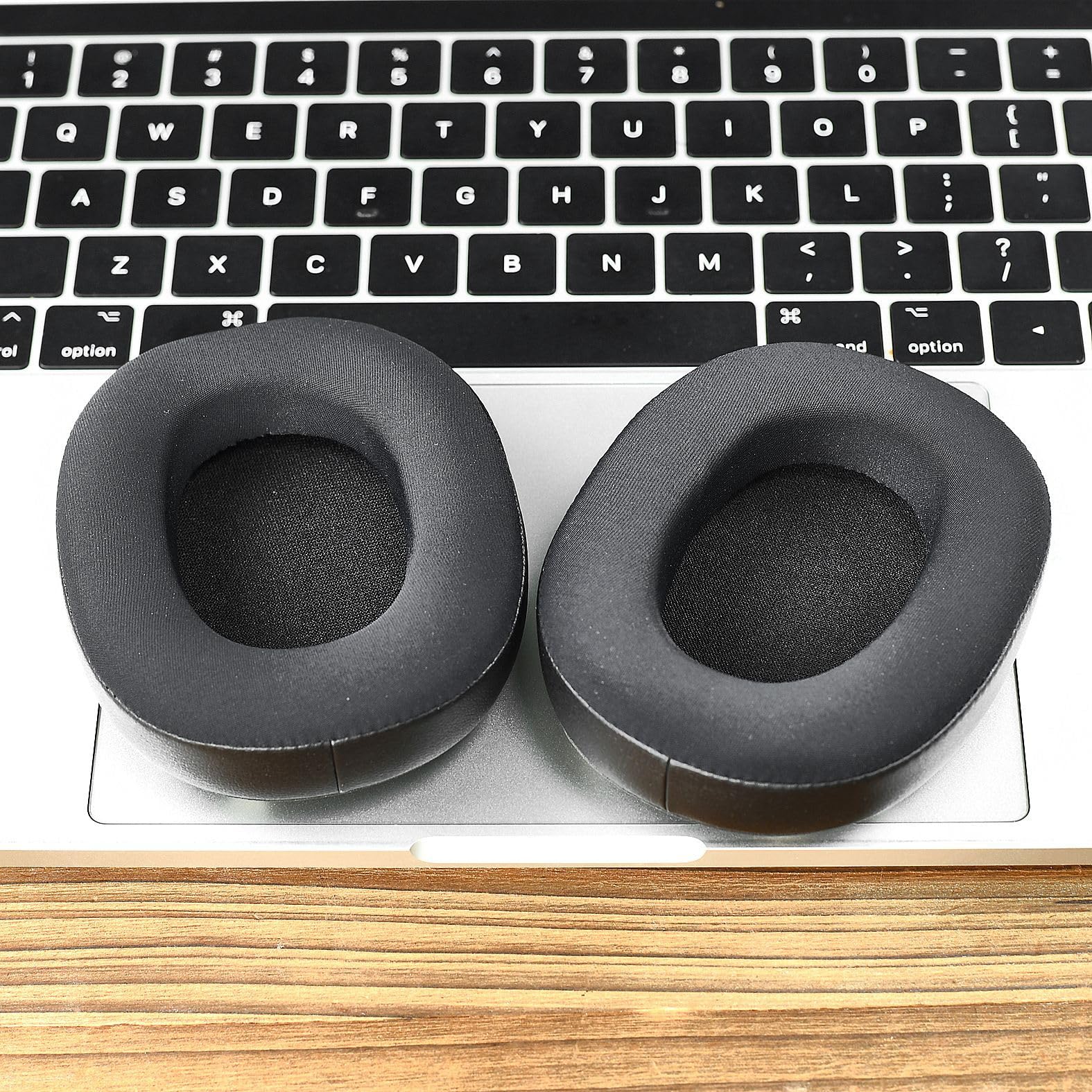 Amazon | WH-1000XM6 交換用イヤーパッド、アップグレード冷却ジェル