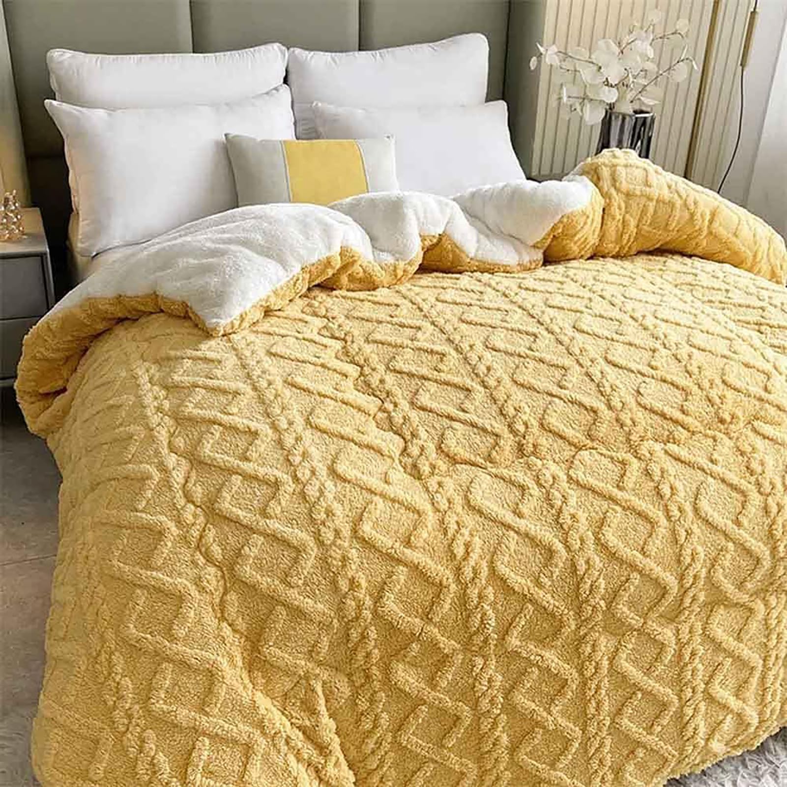 Couette chaude en peluche d'agneau pour affronter sereinement le temps froid