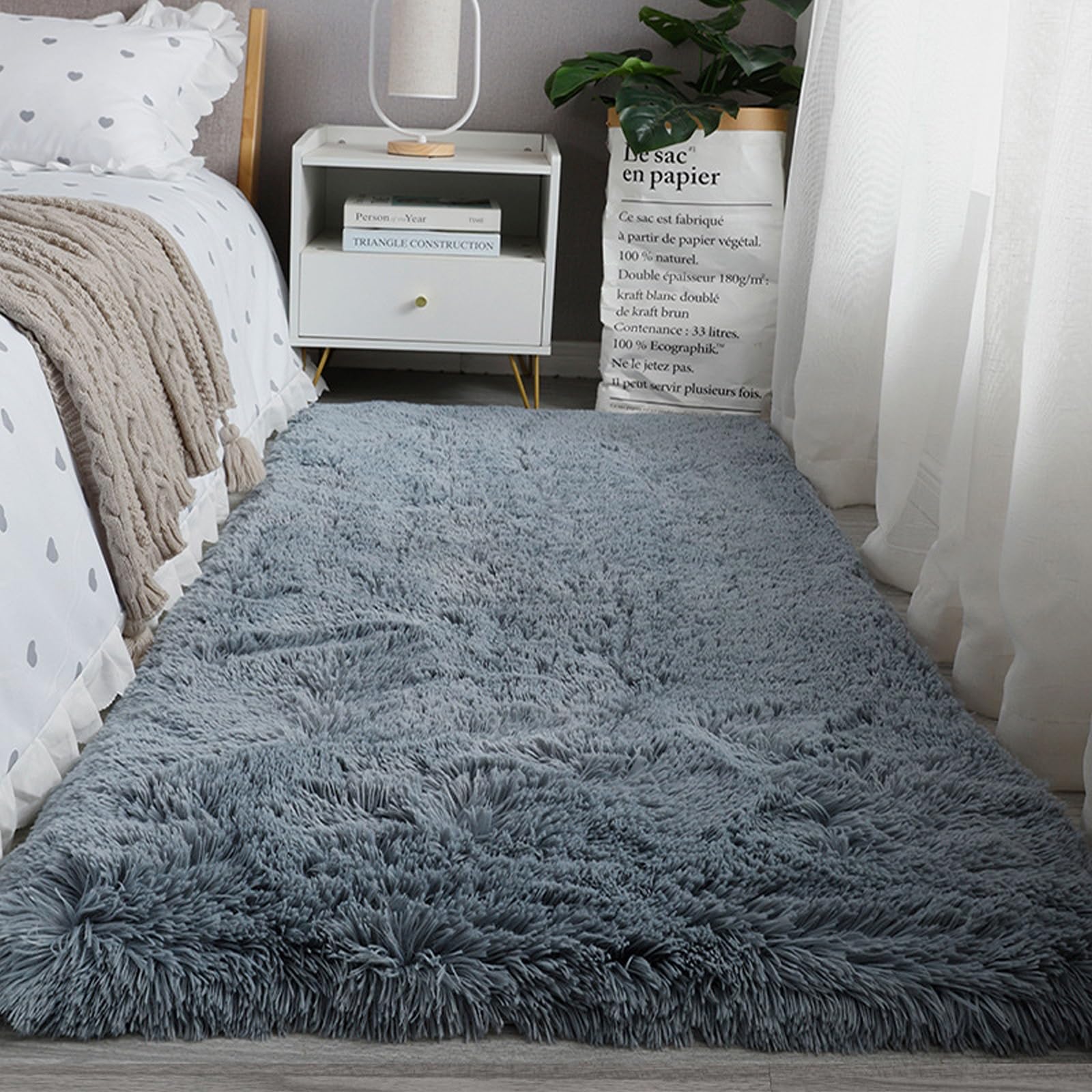 Amazon | ラグ カーペットシャギーラグ 100 x 140 cm 滑り止め付