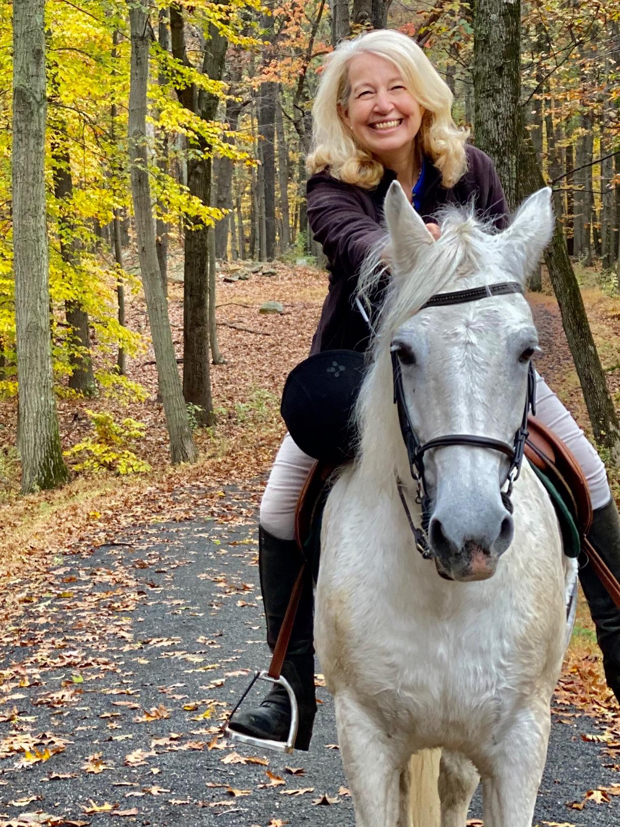 Every American taxpayer should read UnAmetican— thé endless, fruitless, disasters