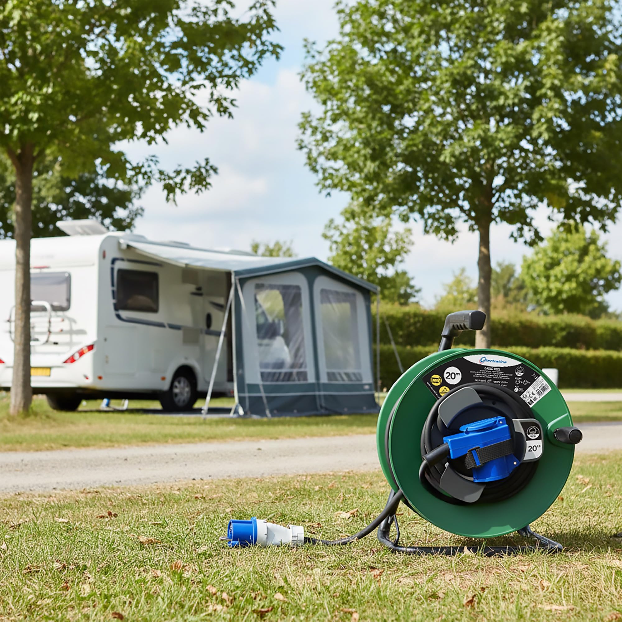 Electraline 49207 Rallonge avec enrouleur de câble 20M pour camping-car, camping, caravane, IP44, 2 prises (industrielle + Schuko), câble AT-N07V3V3-F section 3G2.5