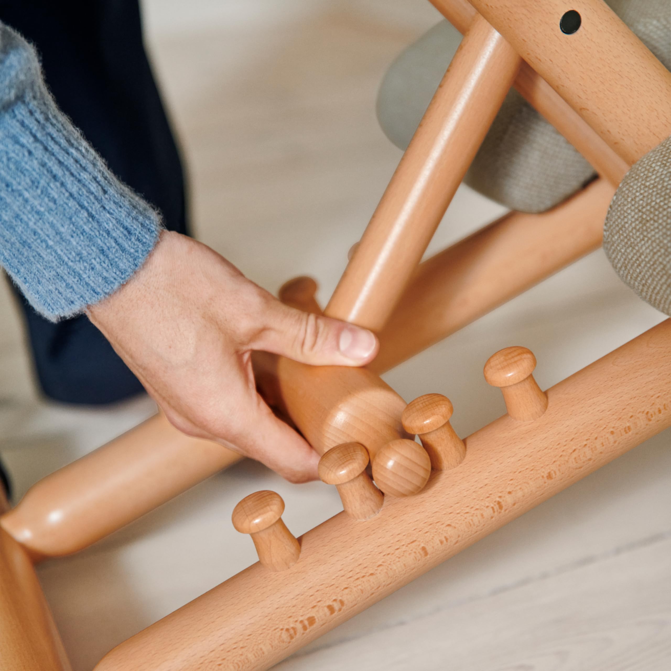 Varier Multi Klappbarer Ergonomischer Kniestuhl, platzsparender Hocker