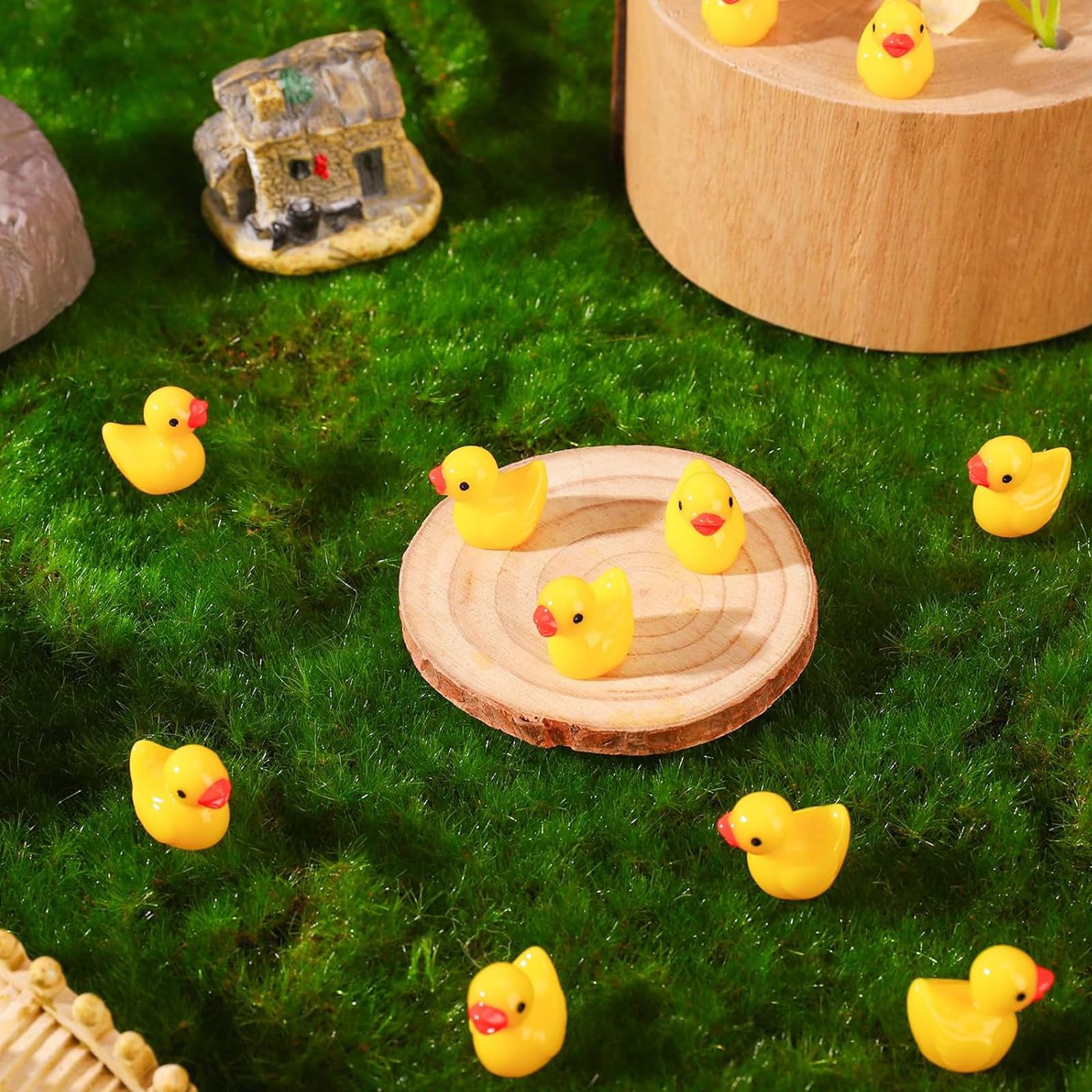 Halinuia 200 Mini Canard En Plastique Petit Canard A Cacher Canards Miniatures Résine Mini Figurine Décoration Pour Maison Miniature Aquarium Jardin Paysage Bricolage