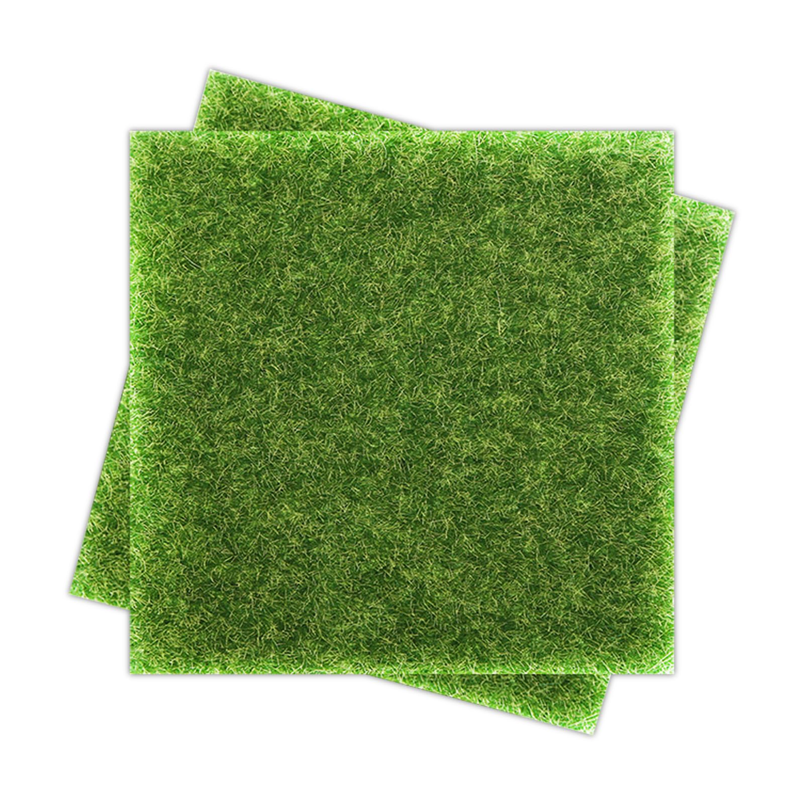 Dreamil Mini-Kunstrasen DIY 2 Stück Rasenteppich 15 x 15cm Miniaturgarten Künstliche Moos Miniatur Moos Deko für Basteln DIY Mikrolandschaft Puppenhaus