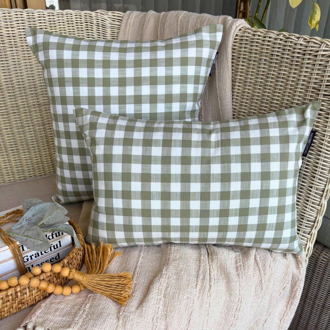 Christmas Decor Throw Pillow cover, 24"x24" Green Cotton Pillow Cover, Country & Farmhouse Checkered Holiday Decorative Pillow Cover For Sofa Couch, Hotels, living Room, Bed Room - Checkmate Green