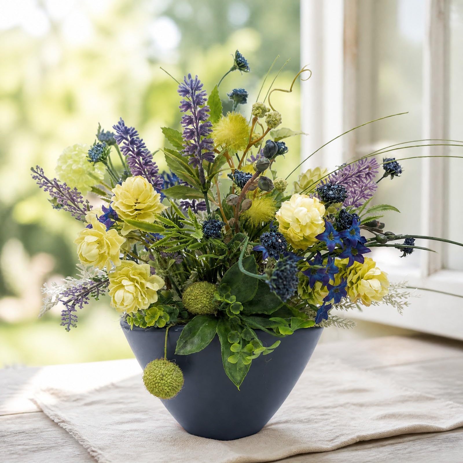 Sommergesteck Lavendel Gräser Hortensien blau grün