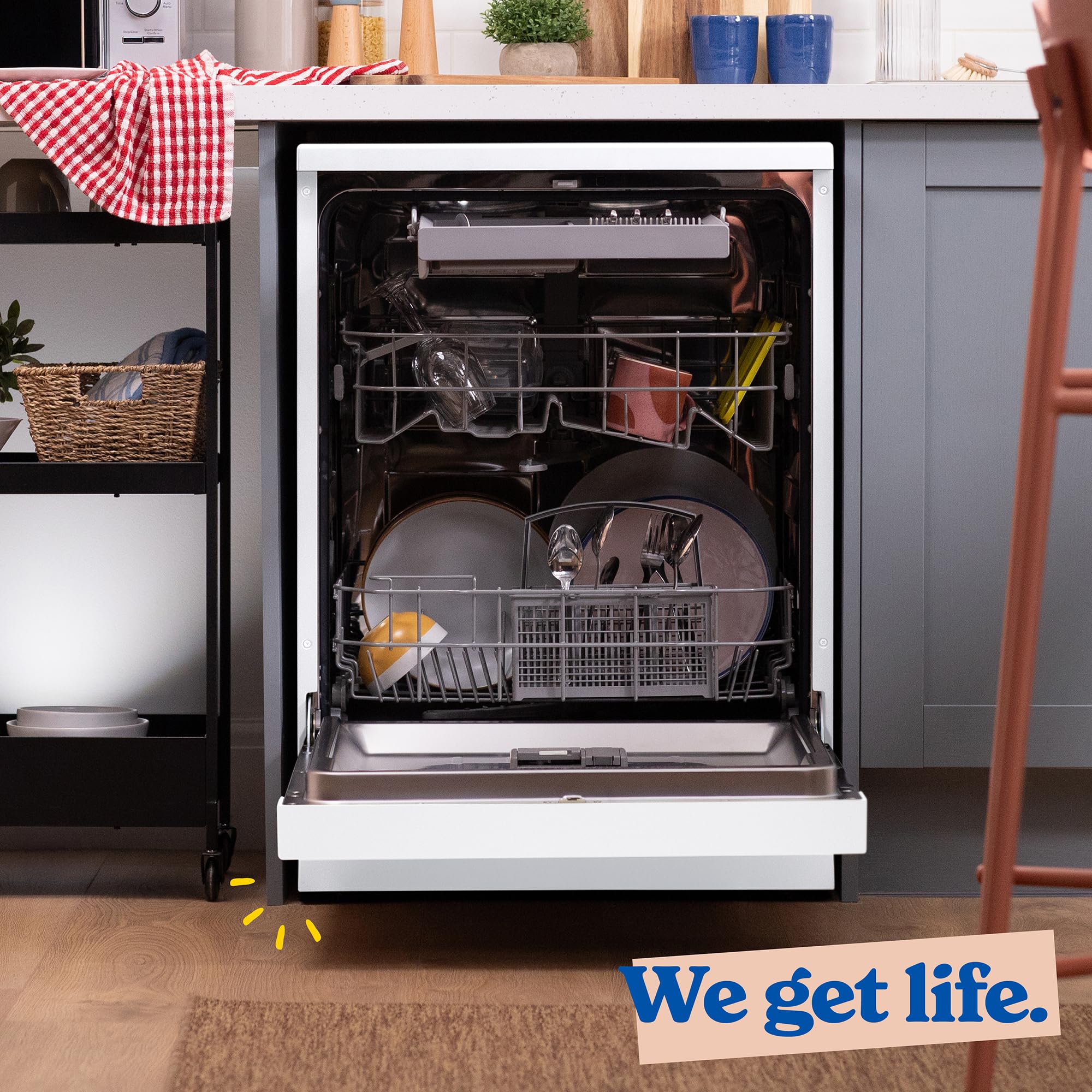 Russell Hobbs Freestanding Dishwasher, Class D, 14 Place Settings, 6 Wash Programs, 24-Hour Delay Start, Auto Door Open, 1 x Height Adjustable Basket and Mini Cutlery Tray in White, RH60DW00D2W — view 9