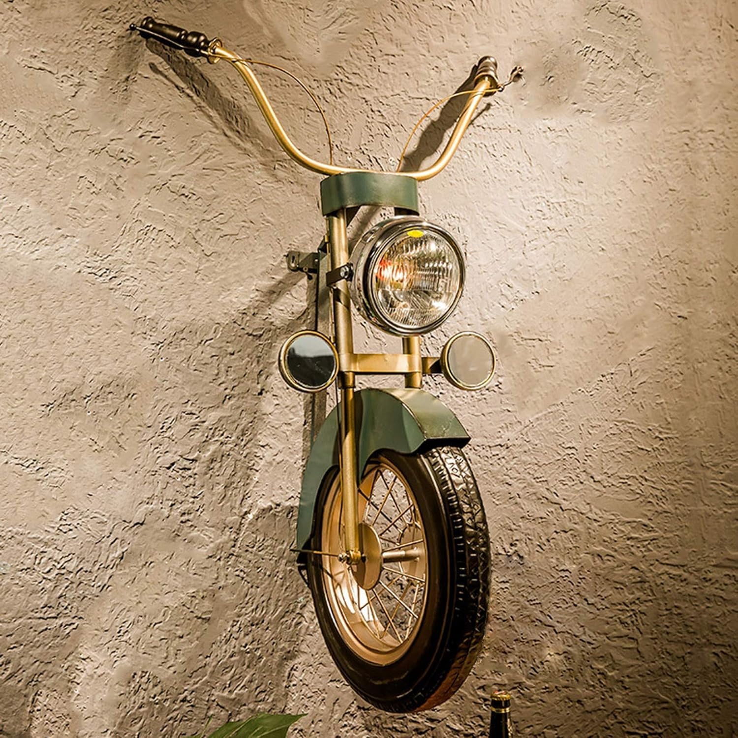 Décoration murale moto en fer forgé pour transformer un mur vide en espace indus vintage