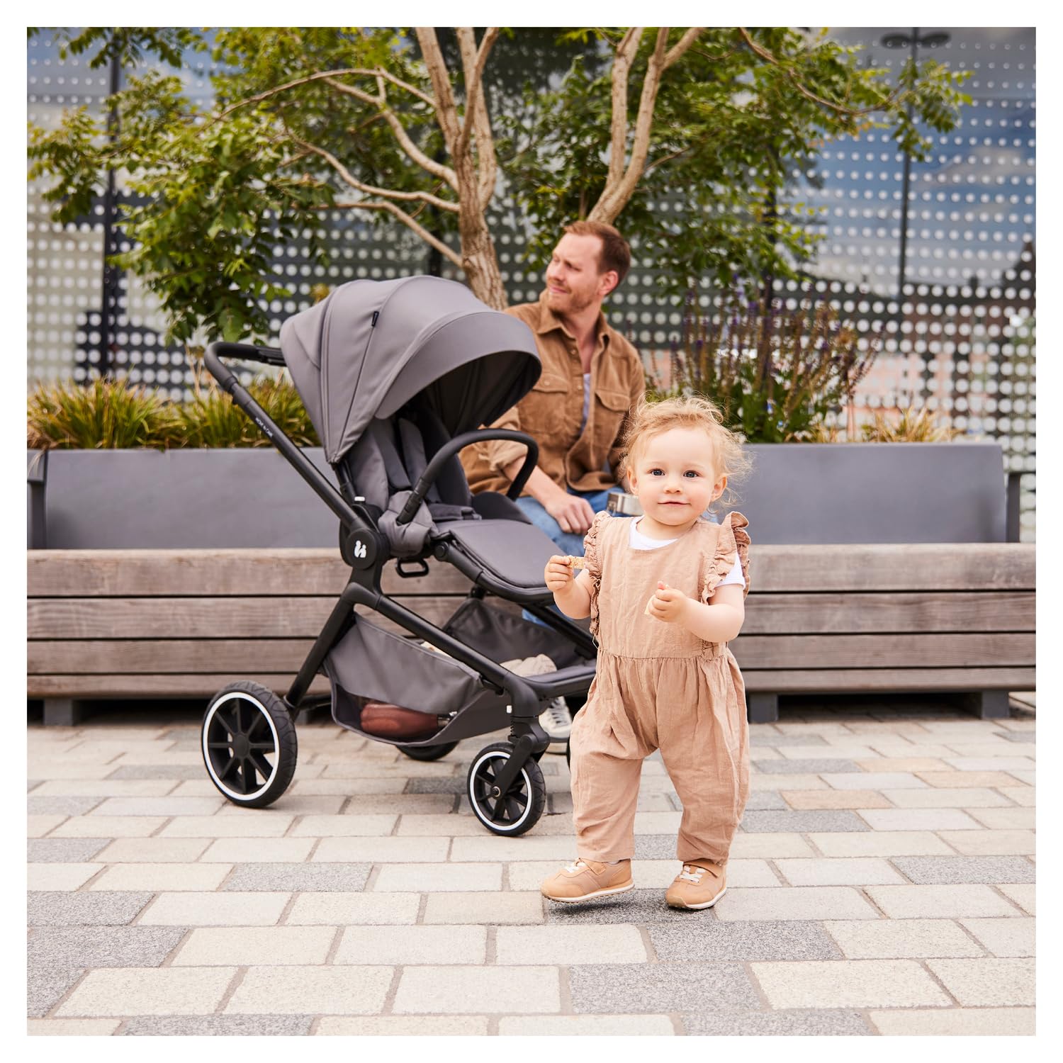 hauck Move N Care, Mocha - Passeggino Bidirezionale e Reclinabile dalla Nascita a 22 kg con Cappottina XL, Ruote di Gomma Ammortizzate - Manubrio Regolabile in Altezza, Adattatore Ovetto Incluso