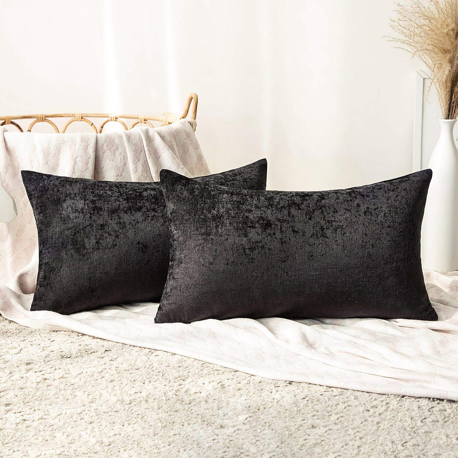 extra large square pillows for bed