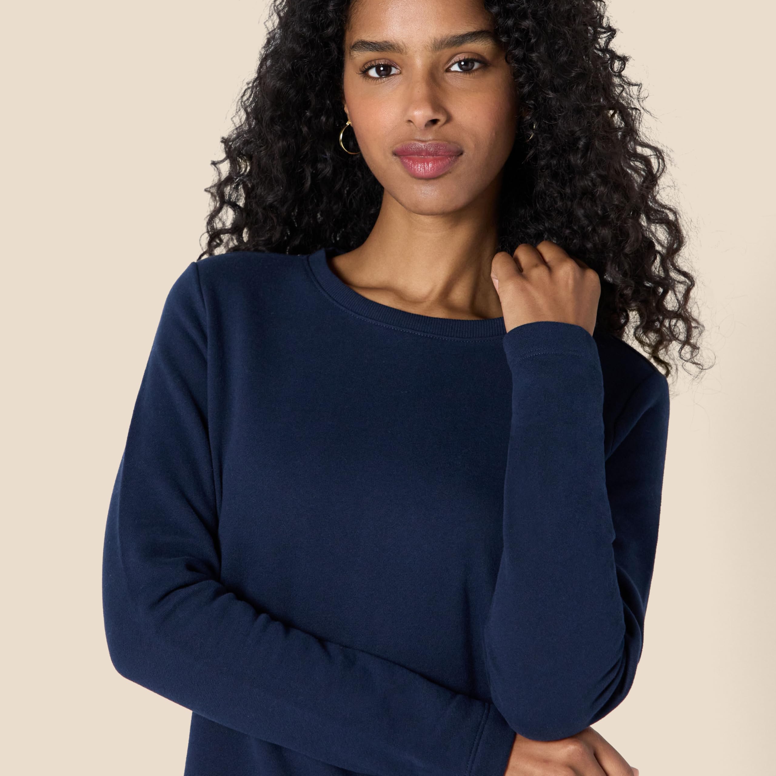 Amazon Essentials Abito Girocollo in Pile a Maniche Lunghe sopra Il Ginocchio Donna