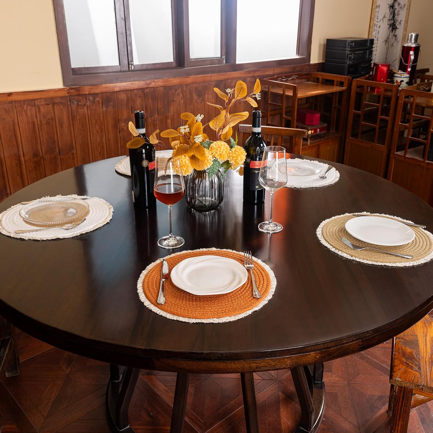 HouseJoy 13 Inch Round Cotton Placemats Set of 4, Dominican