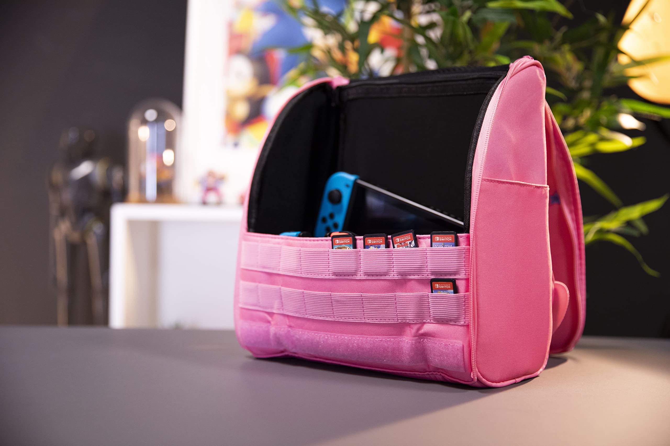 Konix Unik Sac à Dos de Protection et Transport Nintendo Switch, Switch Lite et Switch OLED - Rangement Console, Jeux et Accessoires - Motif Be Funky
