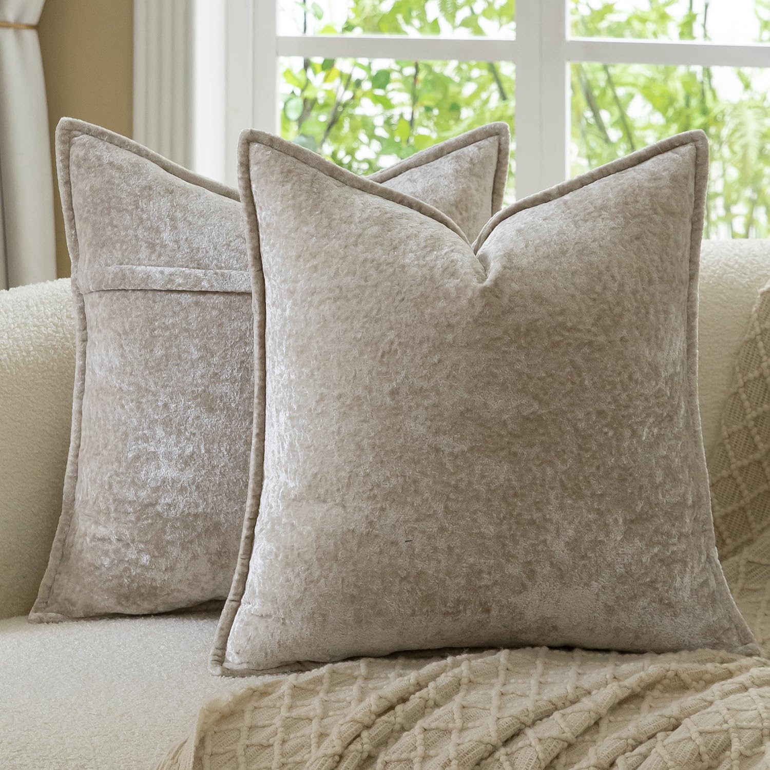 Madizz Decorative Vintage Chenille Cushion Covers Pack of 2 Plaid Couch Pillows Neutral Boho Farmhouse Pillow Cases Home Decor for Couch Sofa Bedroom Living Room 50x50 CM, Light Taupe