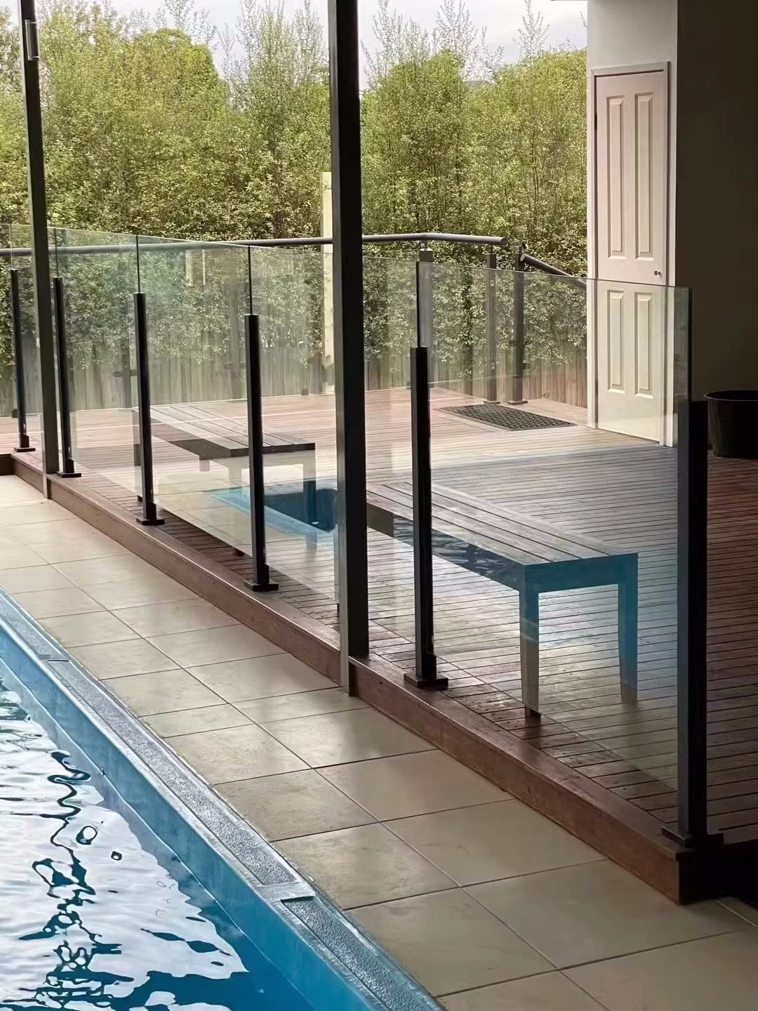 Słupek balustrady ze stali nierdzewnej 304 z czarnego szkła - Trwały słupek balustrady z czopami do użytku na zewnątrz i wewnątrz(Black Corner Post,70cm)