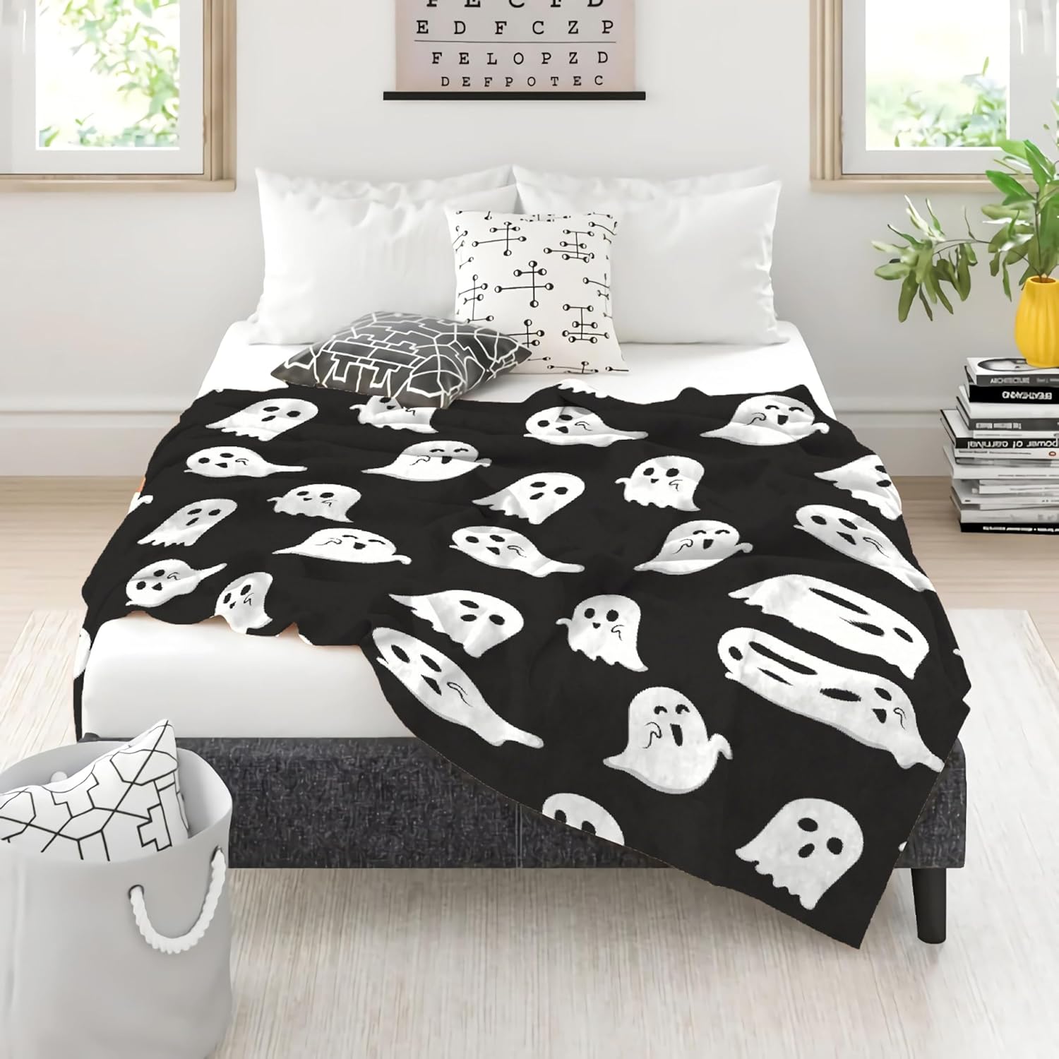 Khumbhira Cute Little Funny Ghost Blanket Gift for Girls Boys, Spooky Decor Plush Soft Fleece Flannel Black White Spooky Halloween Throw Blanket Sheet for Teens Chair Sofa Bed 50X60In