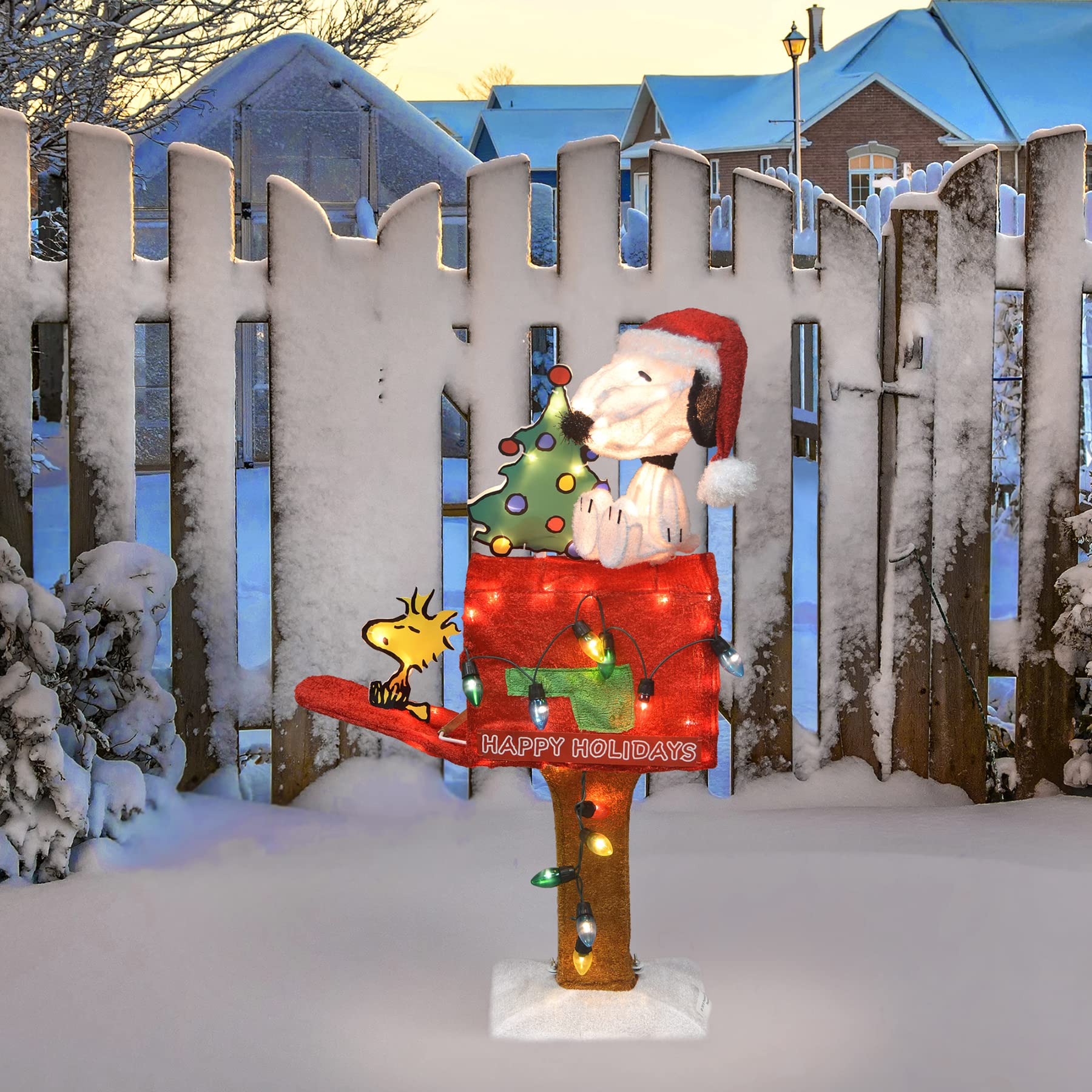 Amazon.com: ProductWorks 32IN Peanuts 3D PRE LIT LED Yard Art