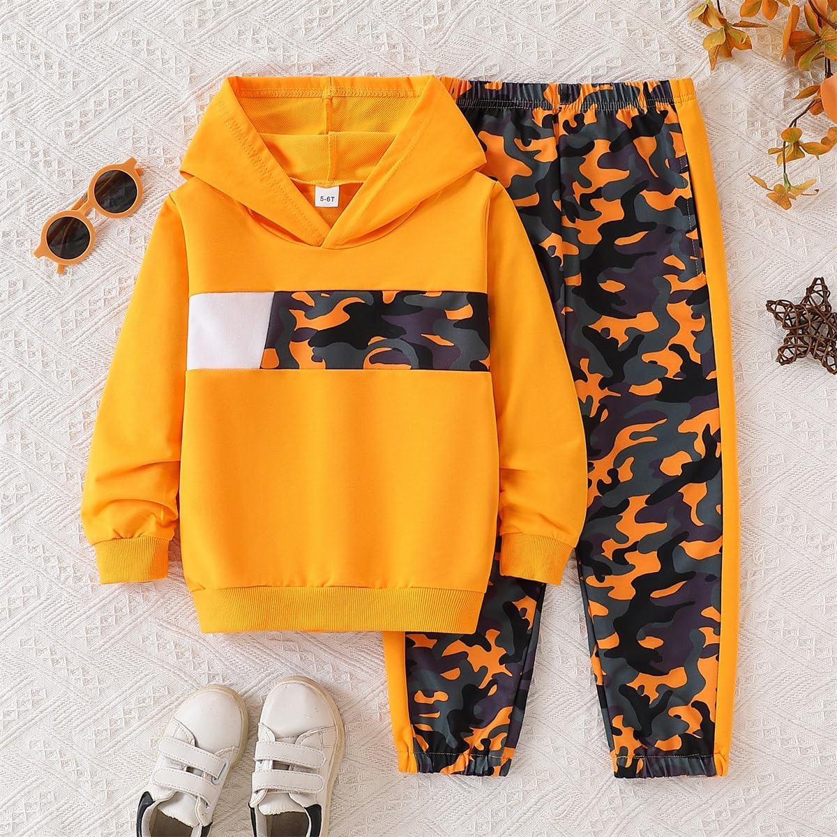 Boys 2 Piece Outfits Long Sleeve Hooded Sweatshirt Top Camouflage Sweatpants Fall Winter Clothing Set 5-10T - Image 2