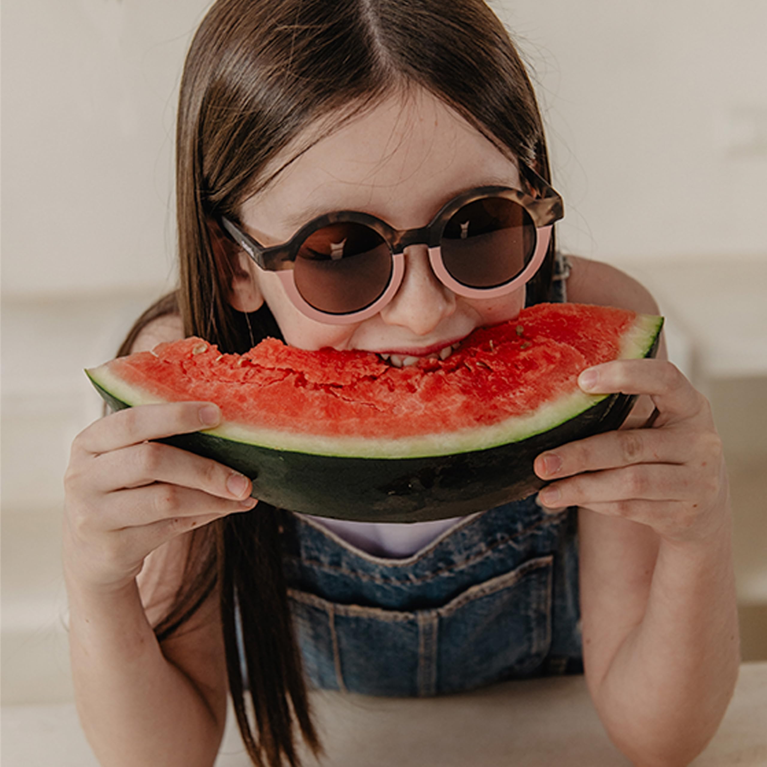 SUAVINEX, Gafas de Sol para Niños y Niños de 8 a 14 Años, Polarizadas, Filtro UV 400, 100% Protección Rayos UVA y UVB, con Funda Incluida, Flexibles y Ligeras, Redondas, Studio 2026, Rosa
