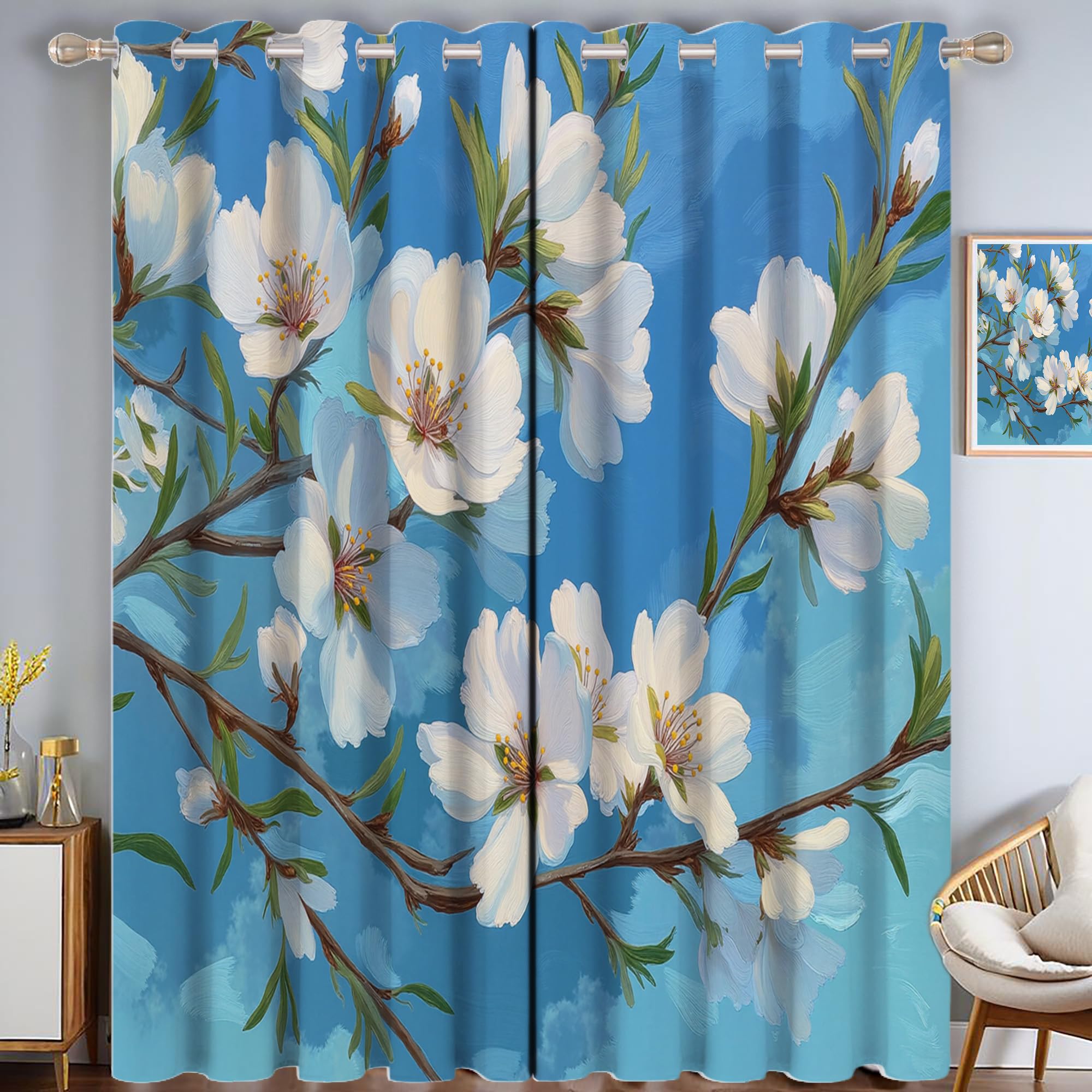 Rideaux amandier impressionniste bleu pour creer un cocon de douceur