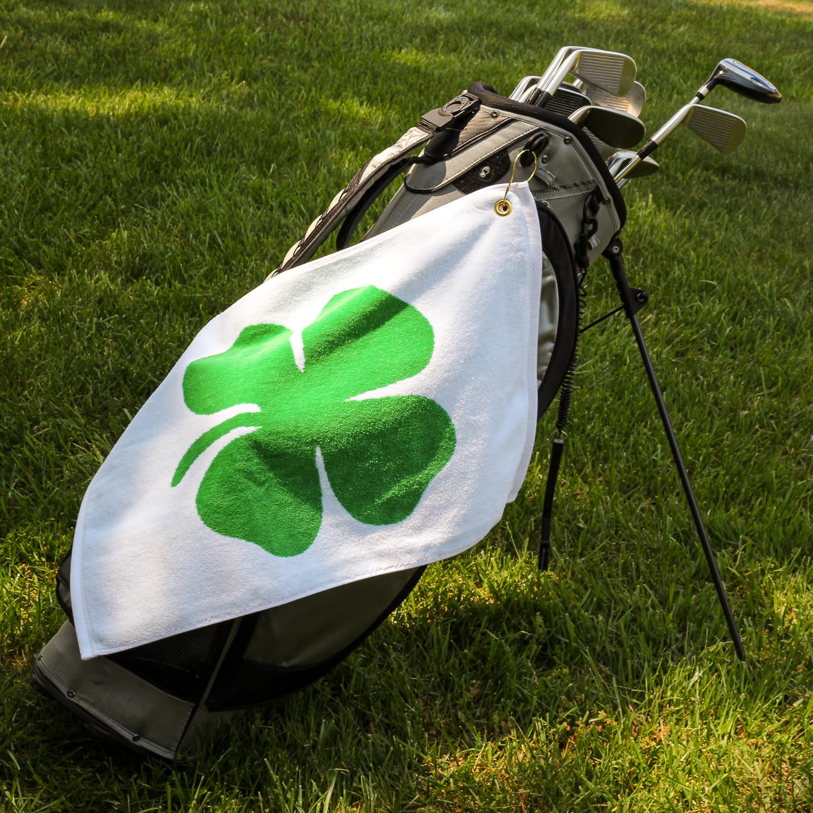 Amazon.com: Player Supreme Lucky 4 Leaf Clover Golf and
