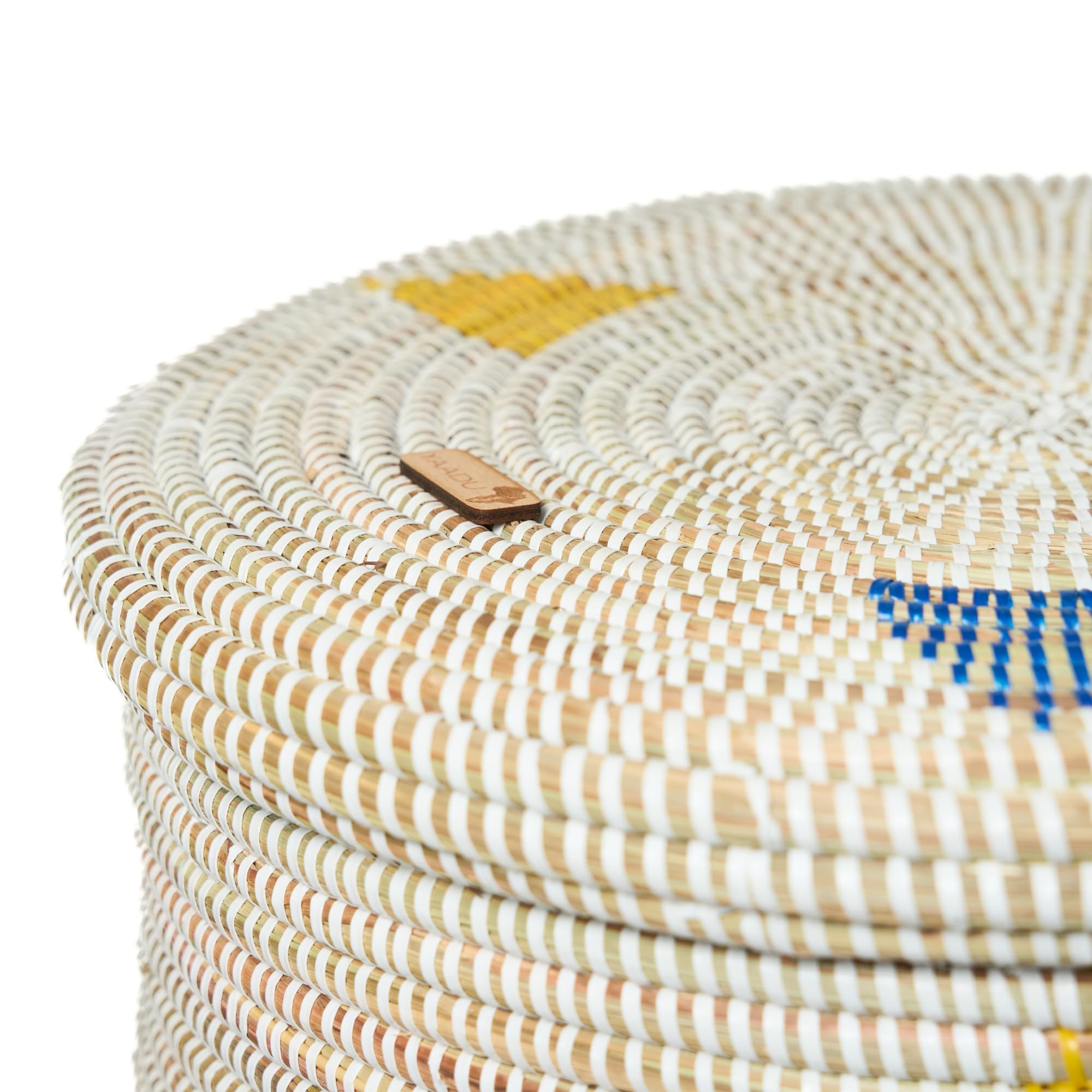 Cesto para la colada con tapa, 80 L, trenzado de hierba de sabana con asas | Cesto grande trenzado a mano estilo boho versátil cesta redonda XXL cesta reductora de olores modelo Nendi