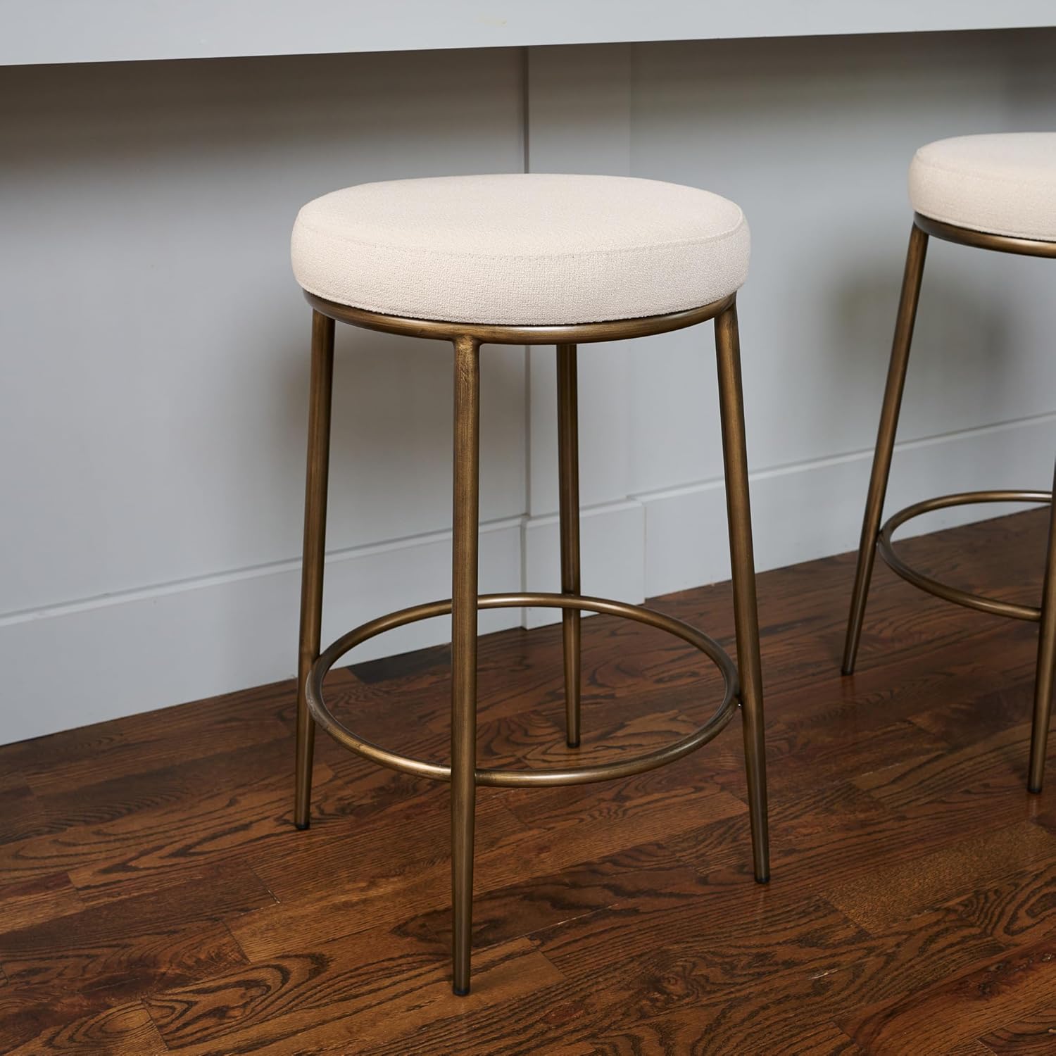 Maven Lane Stella Counter Stool – 26 Inches – Round Stool with Footrest – Aged Gold Metal Frame & Beige Fabric Upholstery – Perfect for Kitchen Island & Counters