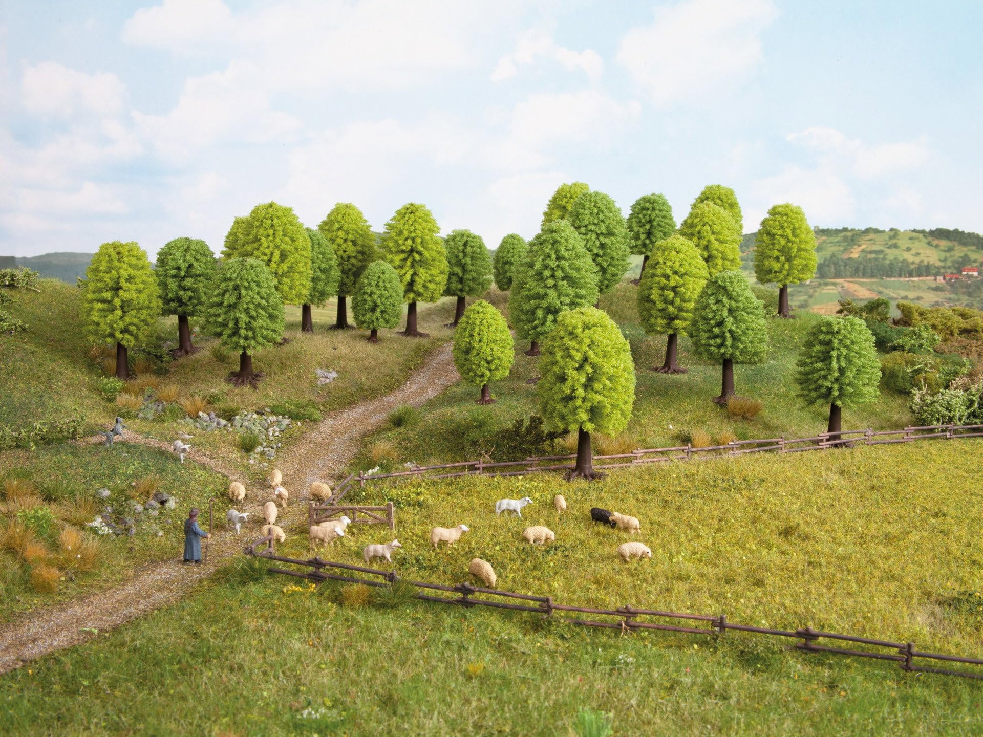 Noch Hobby 26801 Lot de 25 Arbres Forêt de feuillus 50 à 90 mm